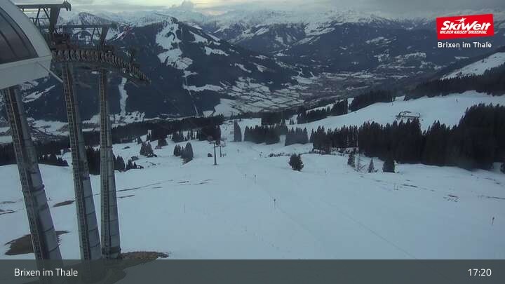 Archiv Foto Webcam Bergstation Jochbahn, Brixen im Thale