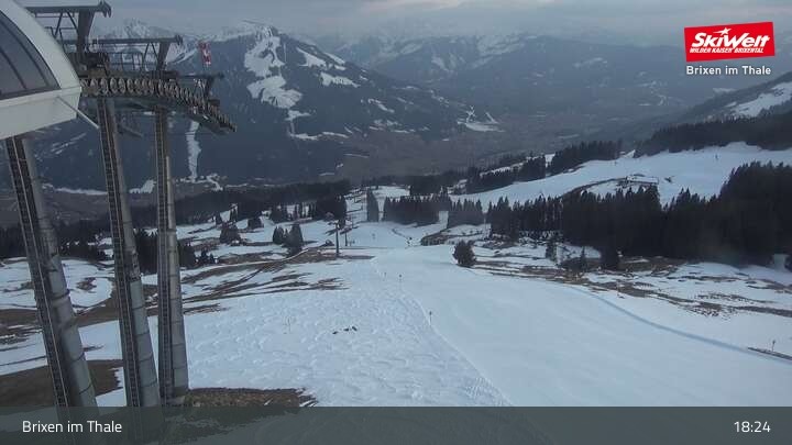 Archiv Foto Webcam Bergstation Jochbahn, Brixen im Thale