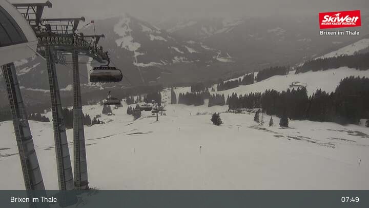 Archiv Foto Webcam Bergstation Jochbahn, Brixen im Thale