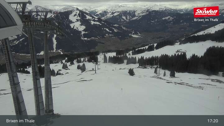 Archiv Foto Webcam Bergstation Jochbahn, Brixen im Thale
