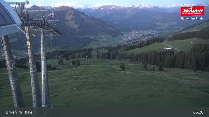 Archiv Foto Webcam Bergstation Jochbahn, Brixen im Thale