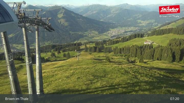 Archiv Foto Webcam Bergstation Jochbahn, Brixen im Thale