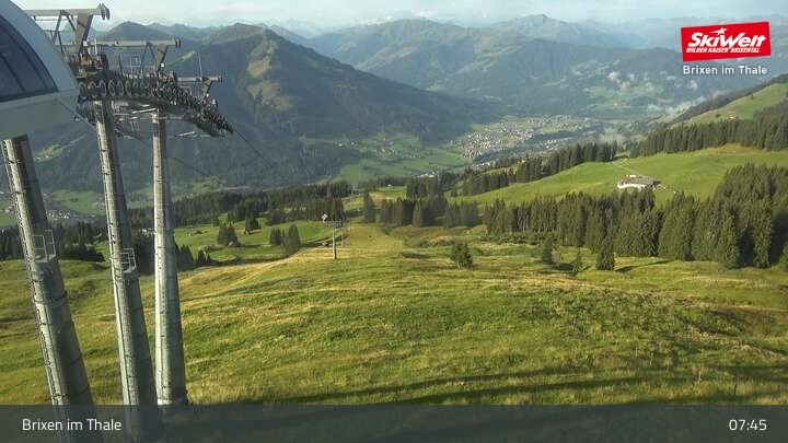 Archiv Foto Webcam Bergstation Jochbahn, Brixen im Thale