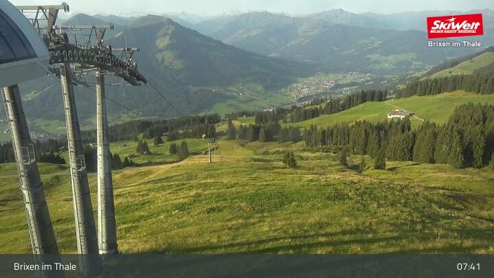 Archiv Foto Webcam Bergstation Jochbahn, Brixen im Thale