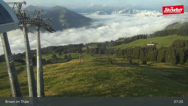 Archived image Webcam Top station Jochbahn, Brixen im Thale