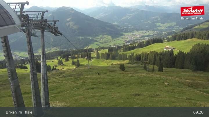 Archiv Foto Webcam Bergstation Jochbahn, Brixen im Thale