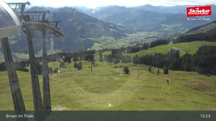 Archiv Foto Webcam Bergstation Jochbahn, Brixen im Thale