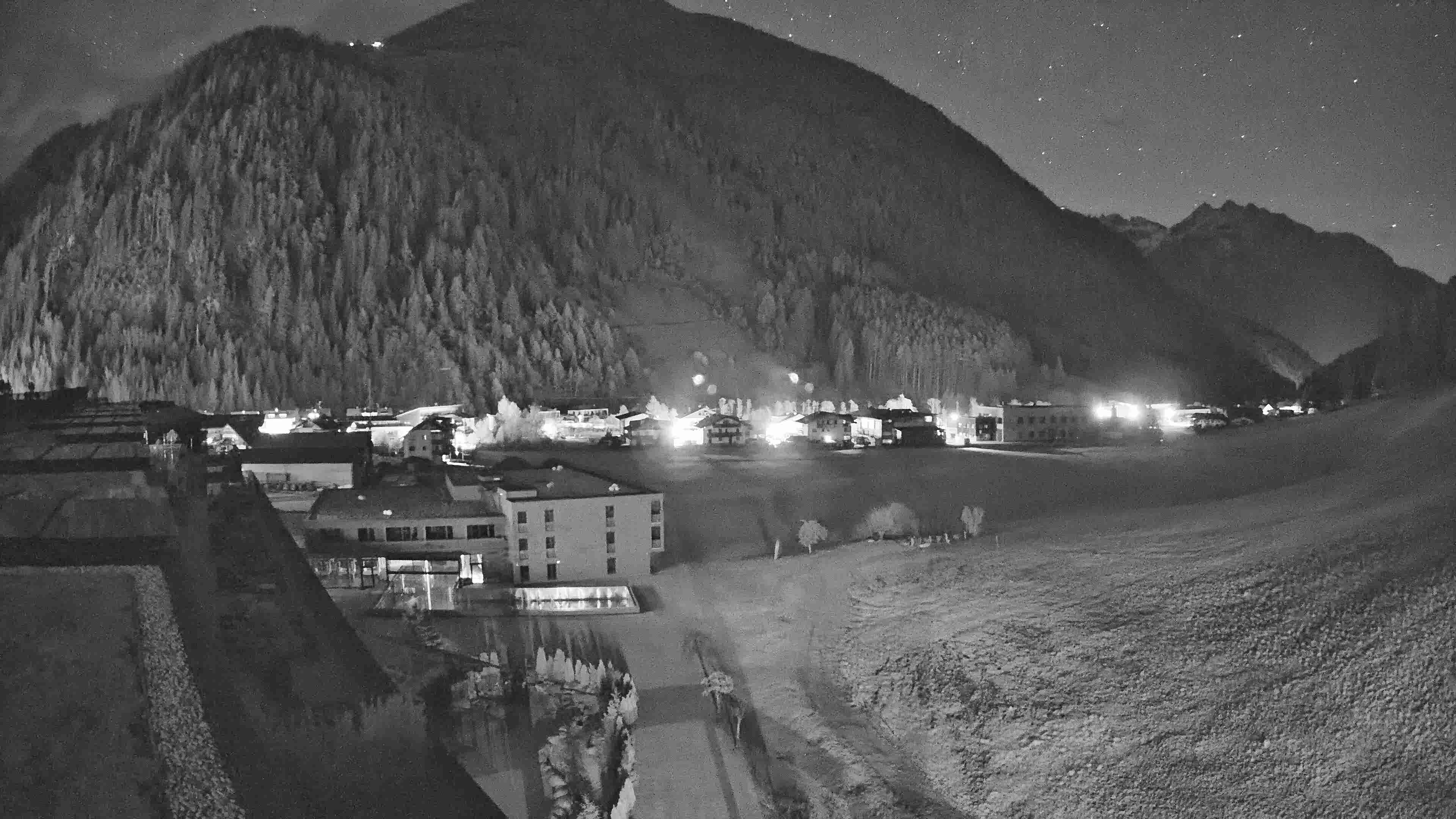 Archiv Foto Webcam Hotel Schwarzenstein/ Tauferer Ahrntal