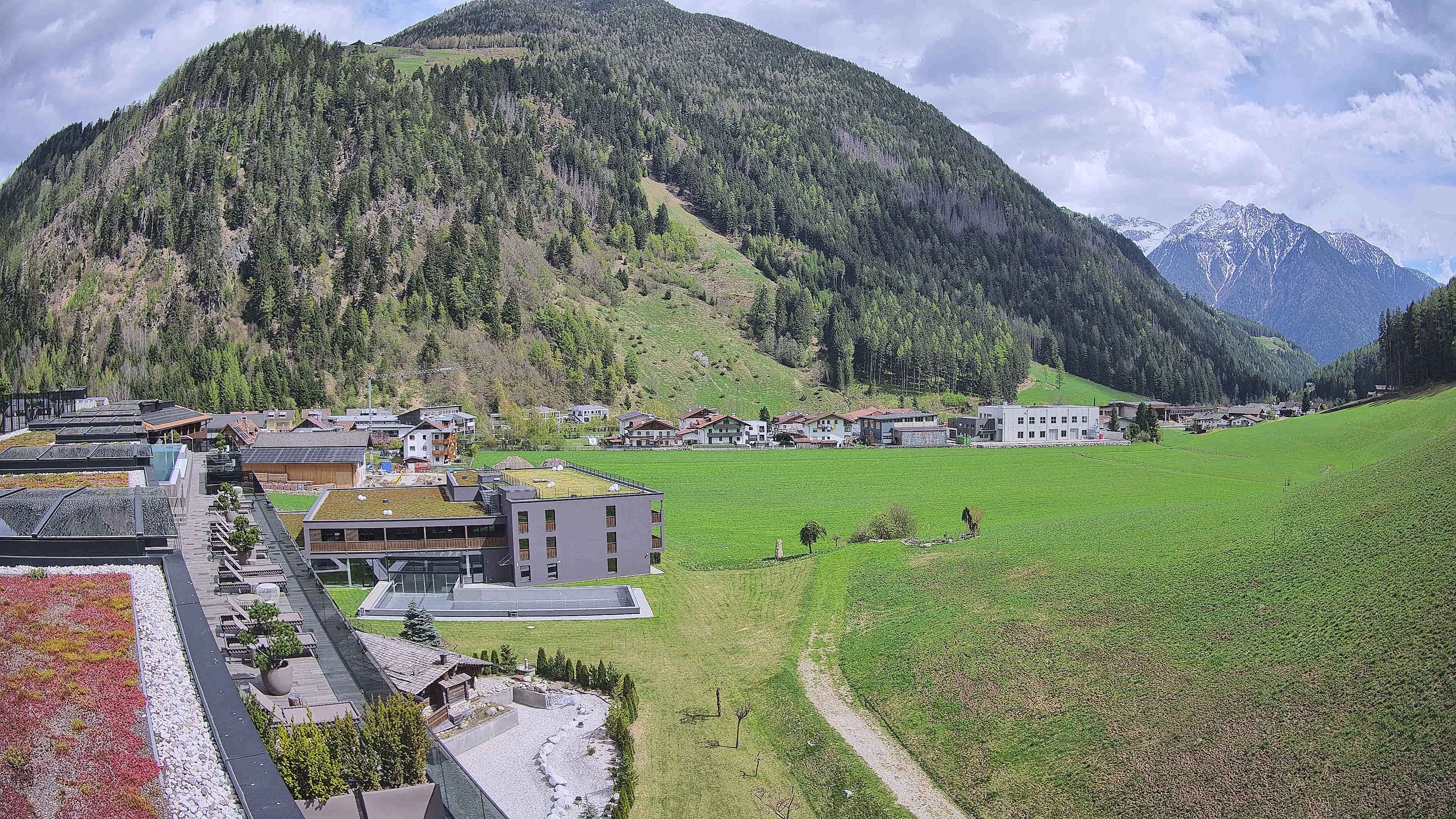 Archiv Foto Webcam Hotel Schwarzenstein/ Tauferer Ahrntal