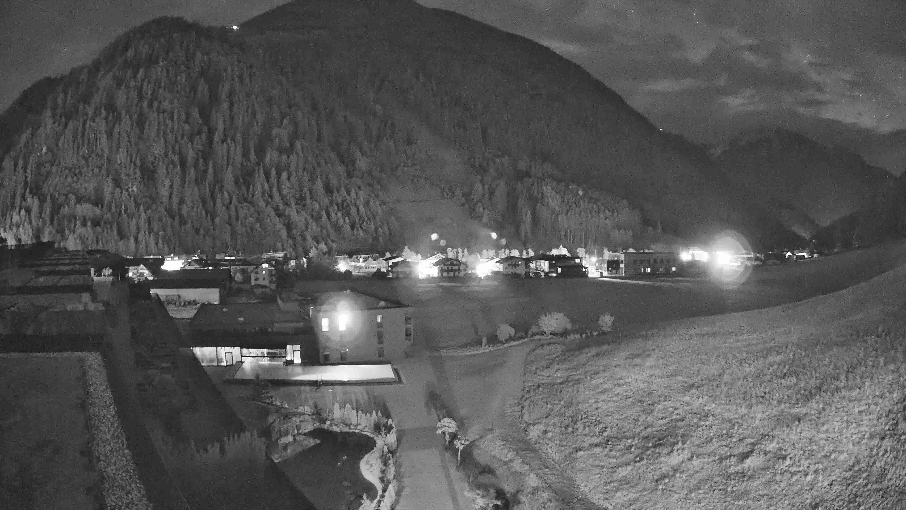 Archiv Foto Webcam Hotel Schwarzenstein/ Tauferer Ahrntal