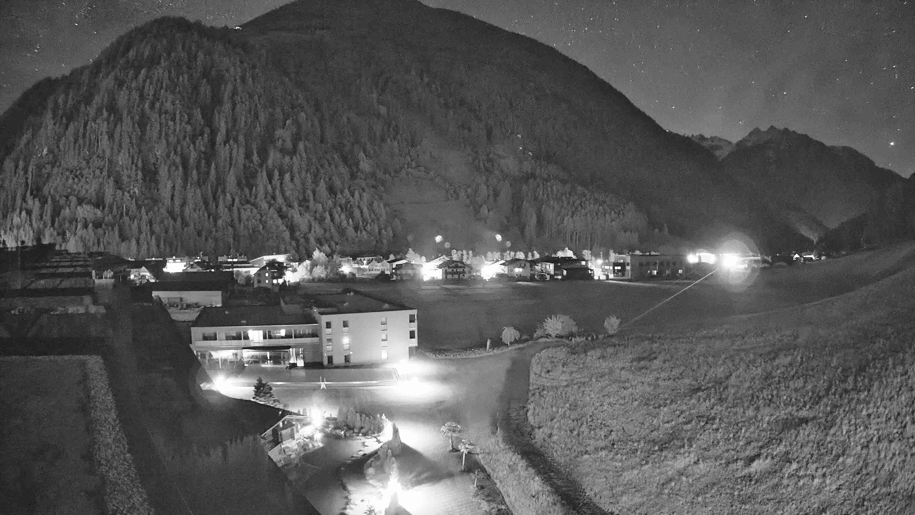 Archiv Foto Webcam Hotel Schwarzenstein/ Tauferer Ahrntal