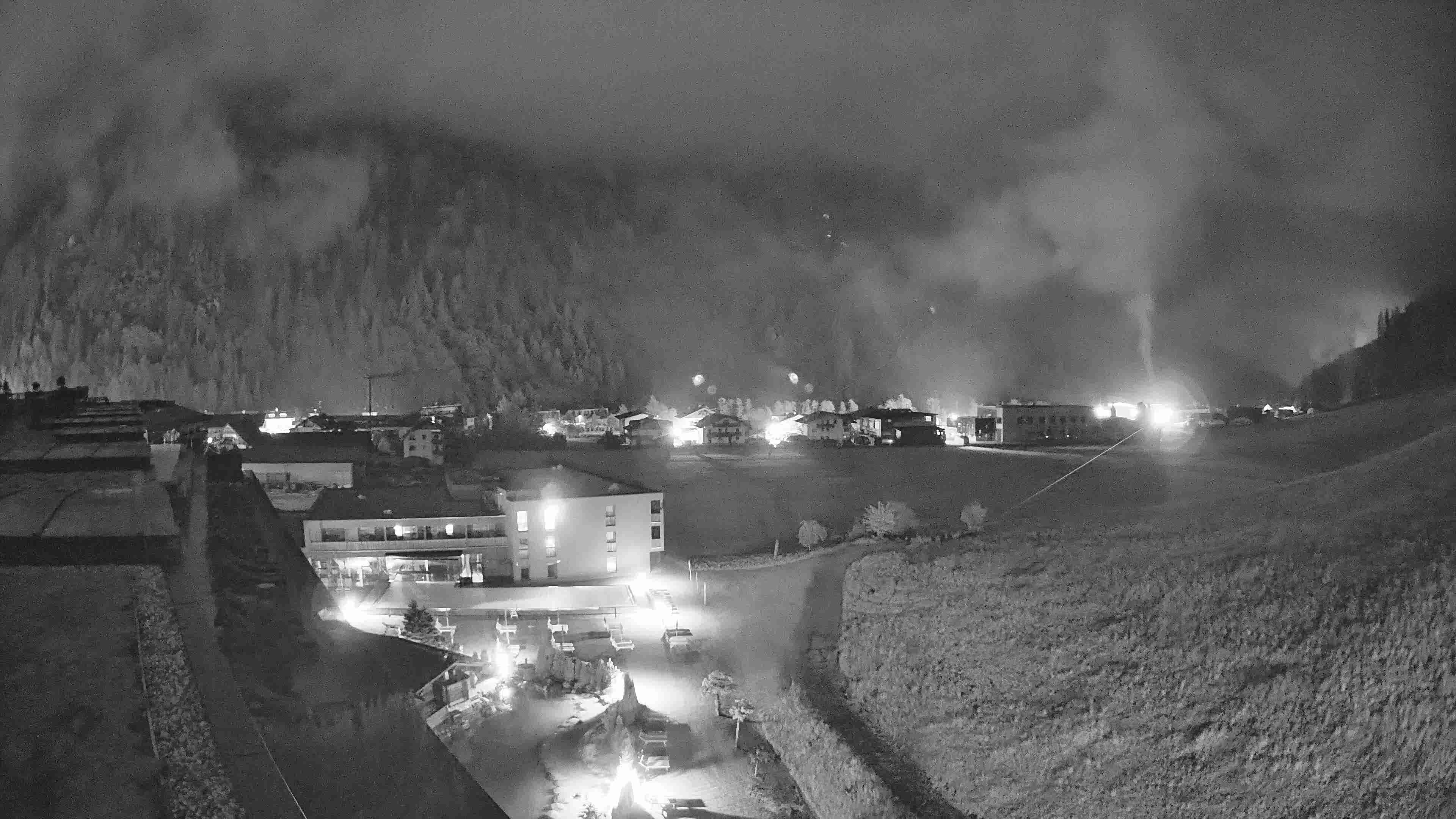 Archiv Foto Webcam Hotel Schwarzenstein/ Tauferer Ahrntal