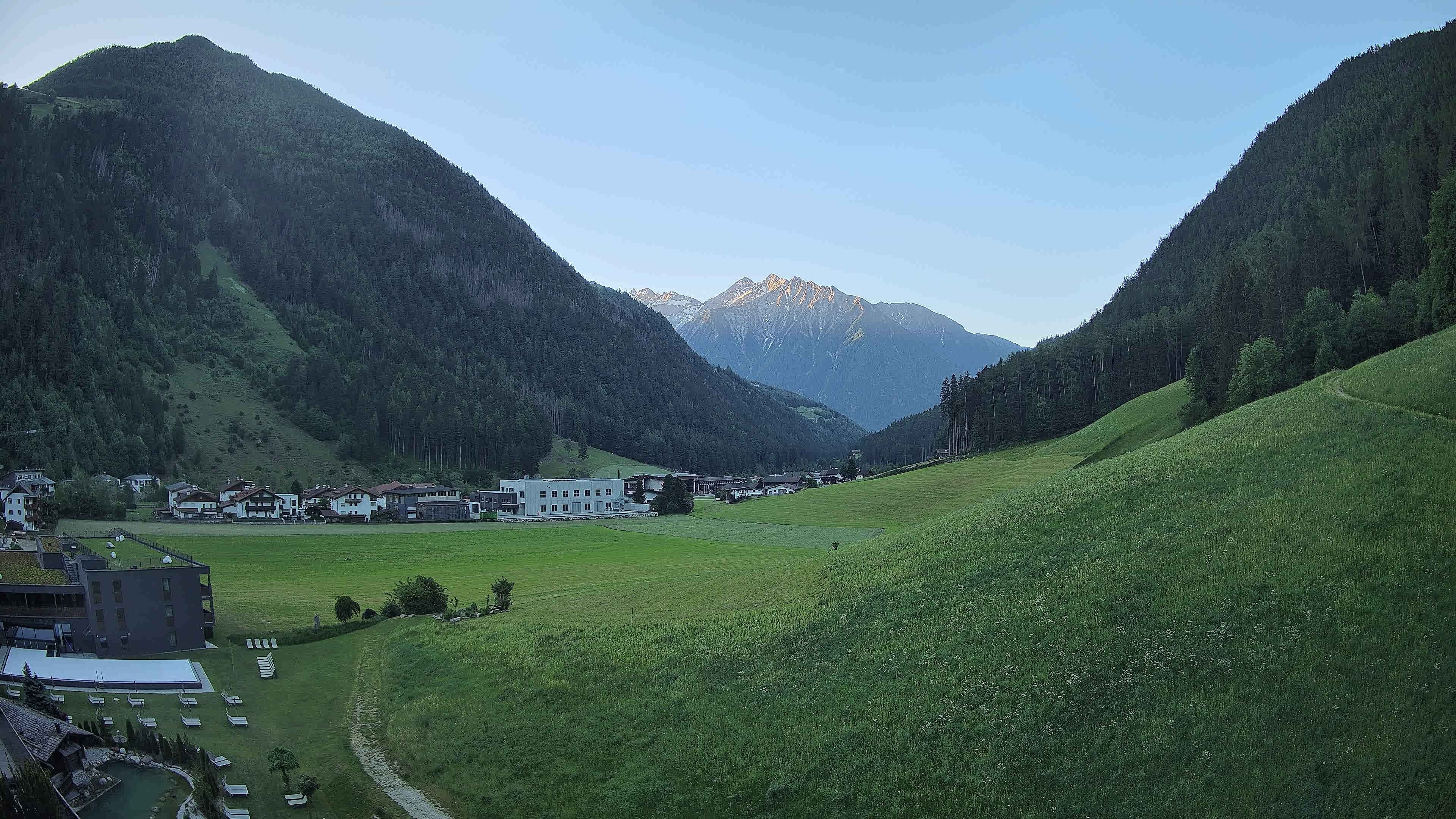 Archiv Foto Webcam Hotel Schwarzenstein/ Tauferer Ahrntal