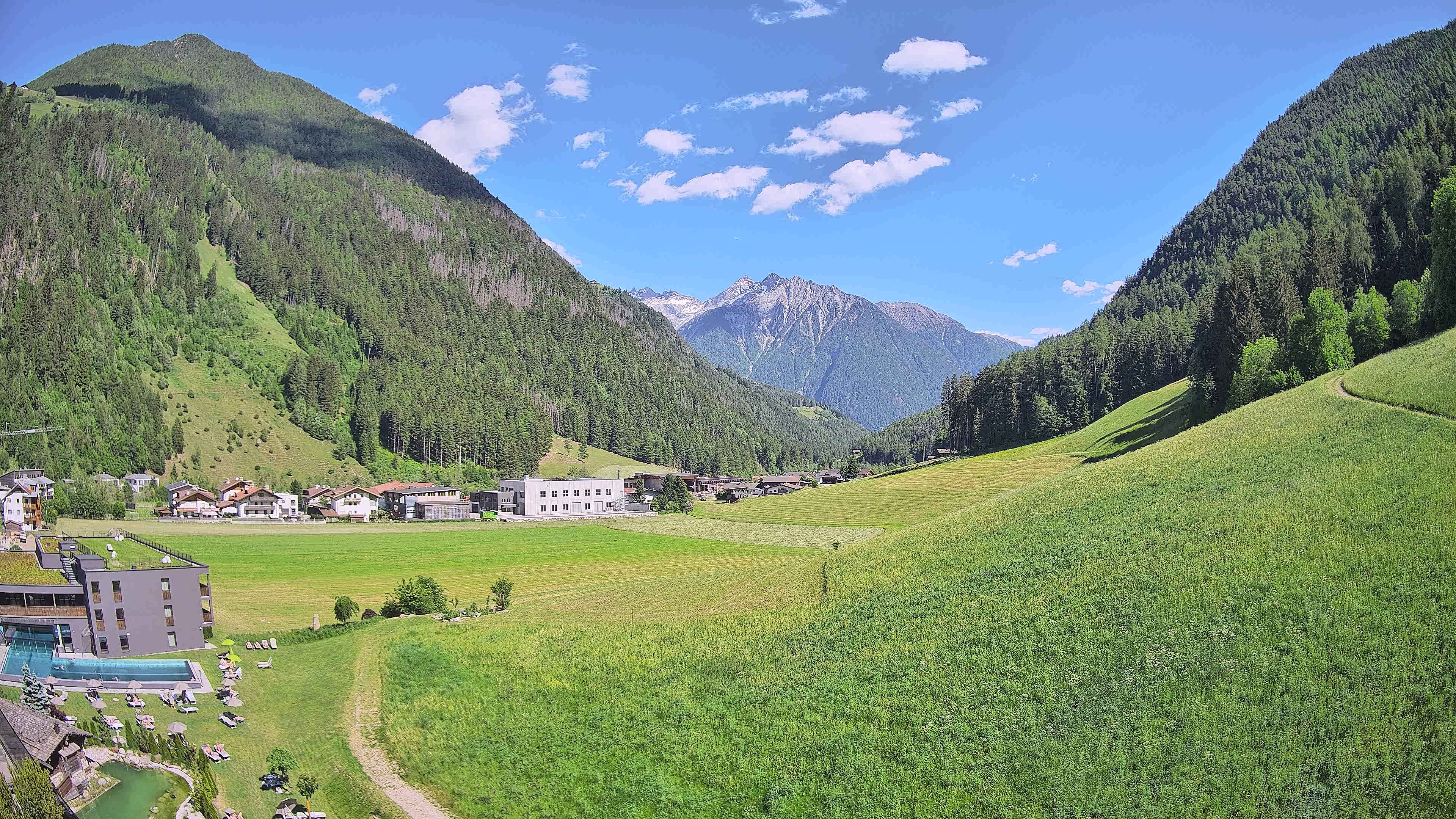 Archiv Foto Webcam Hotel Schwarzenstein/ Tauferer Ahrntal