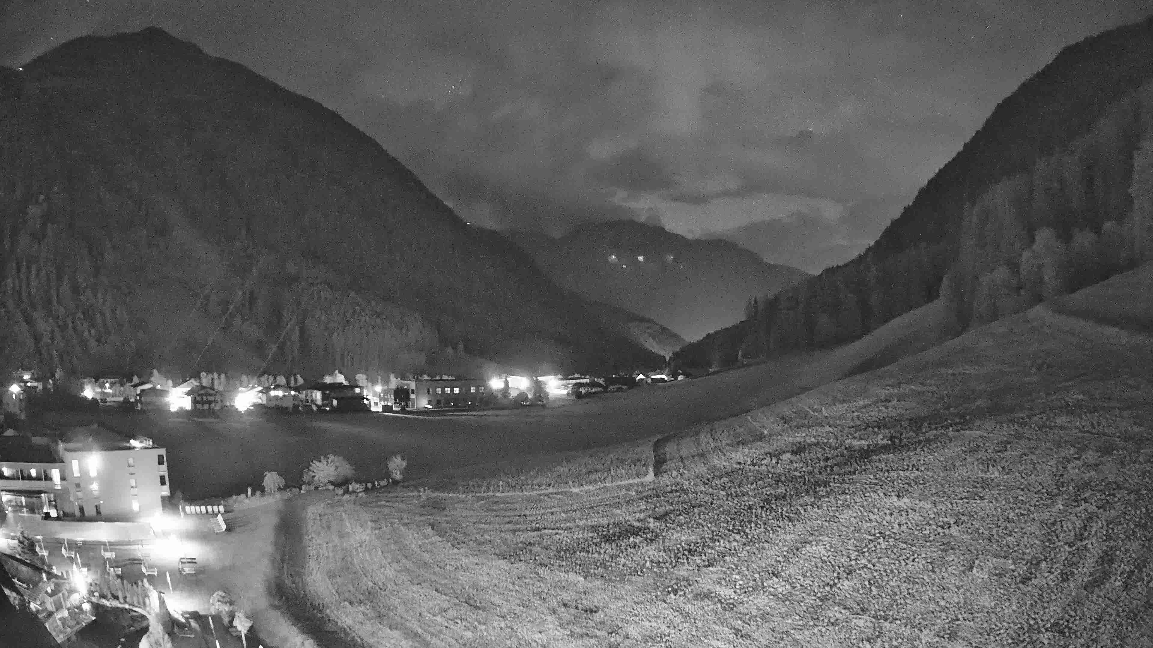 Archiv Foto Webcam Hotel Schwarzenstein/ Tauferer Ahrntal