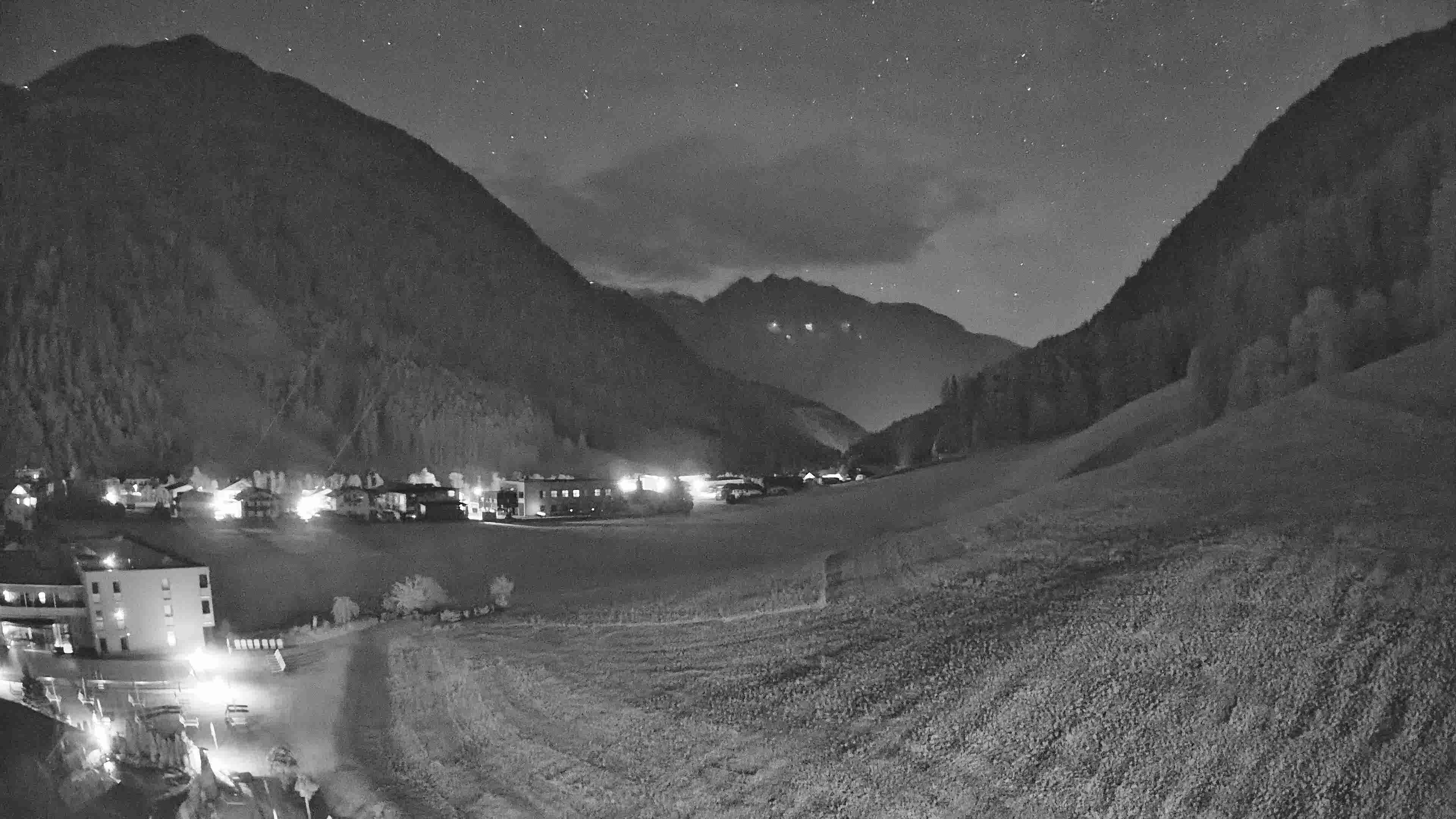 Archiv Foto Webcam Hotel Schwarzenstein/ Tauferer Ahrntal