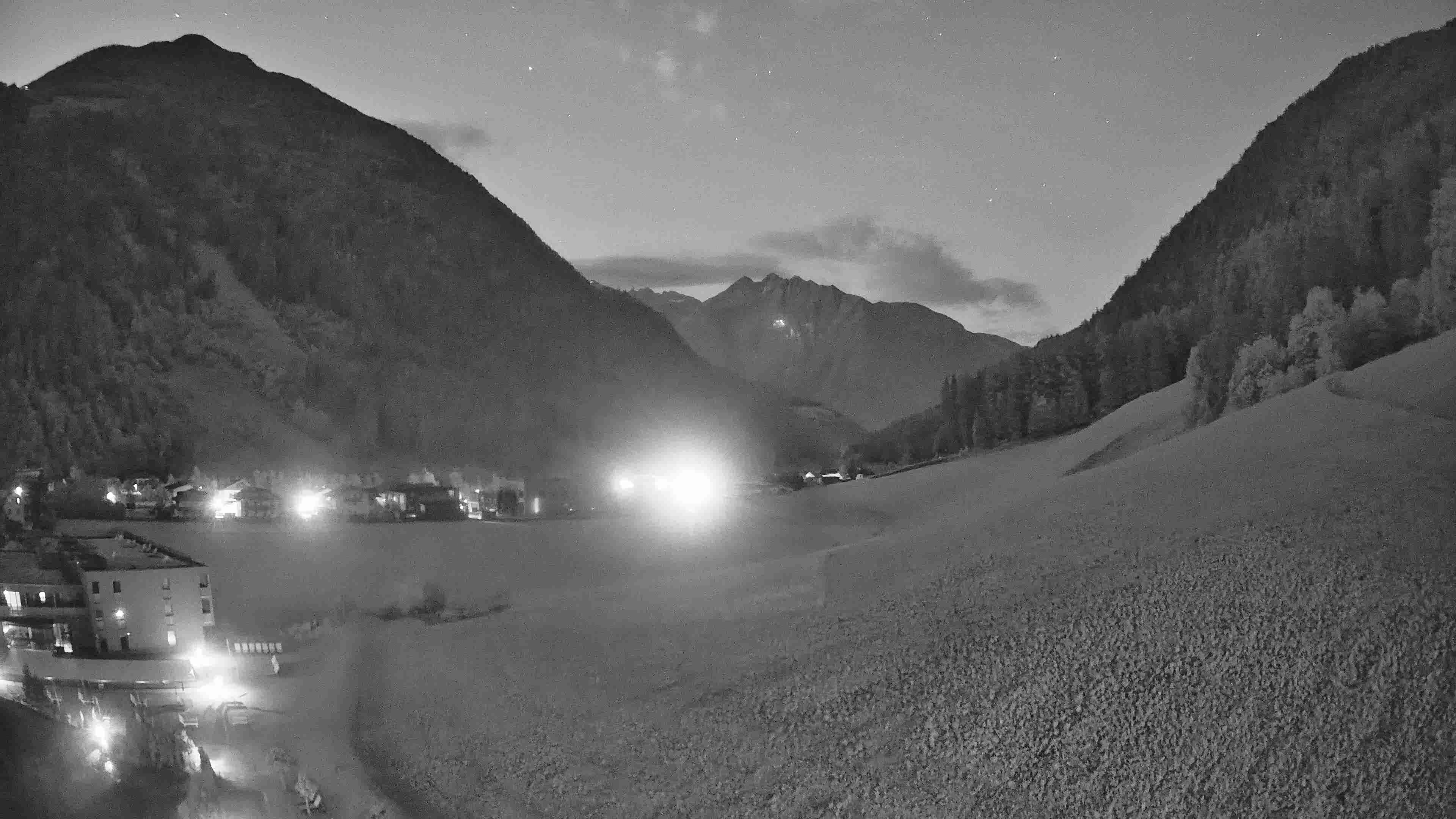 Archiv Foto Webcam Hotel Schwarzenstein/ Tauferer Ahrntal