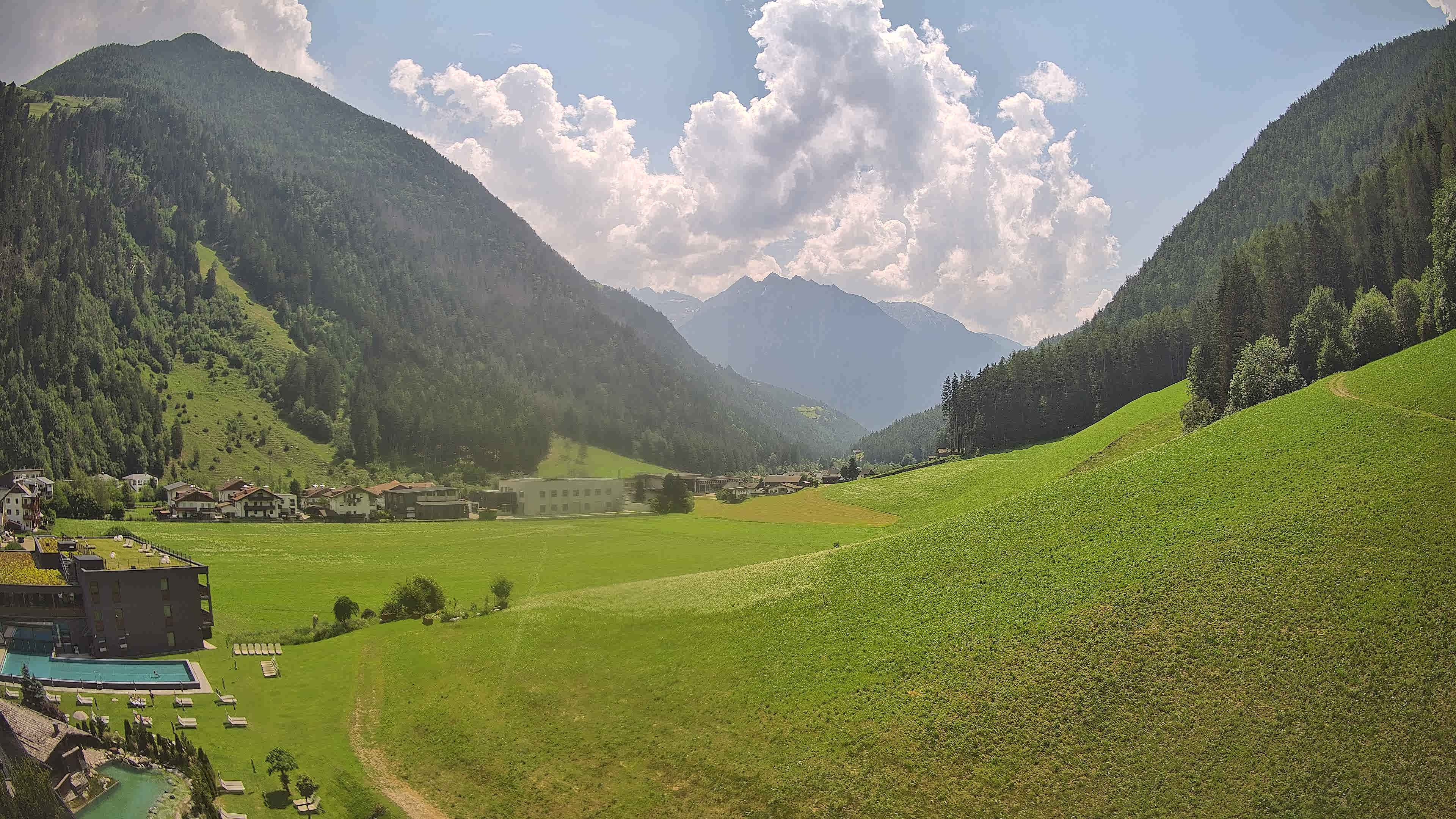 Archiv Foto Webcam Hotel Schwarzenstein/ Tauferer Ahrntal