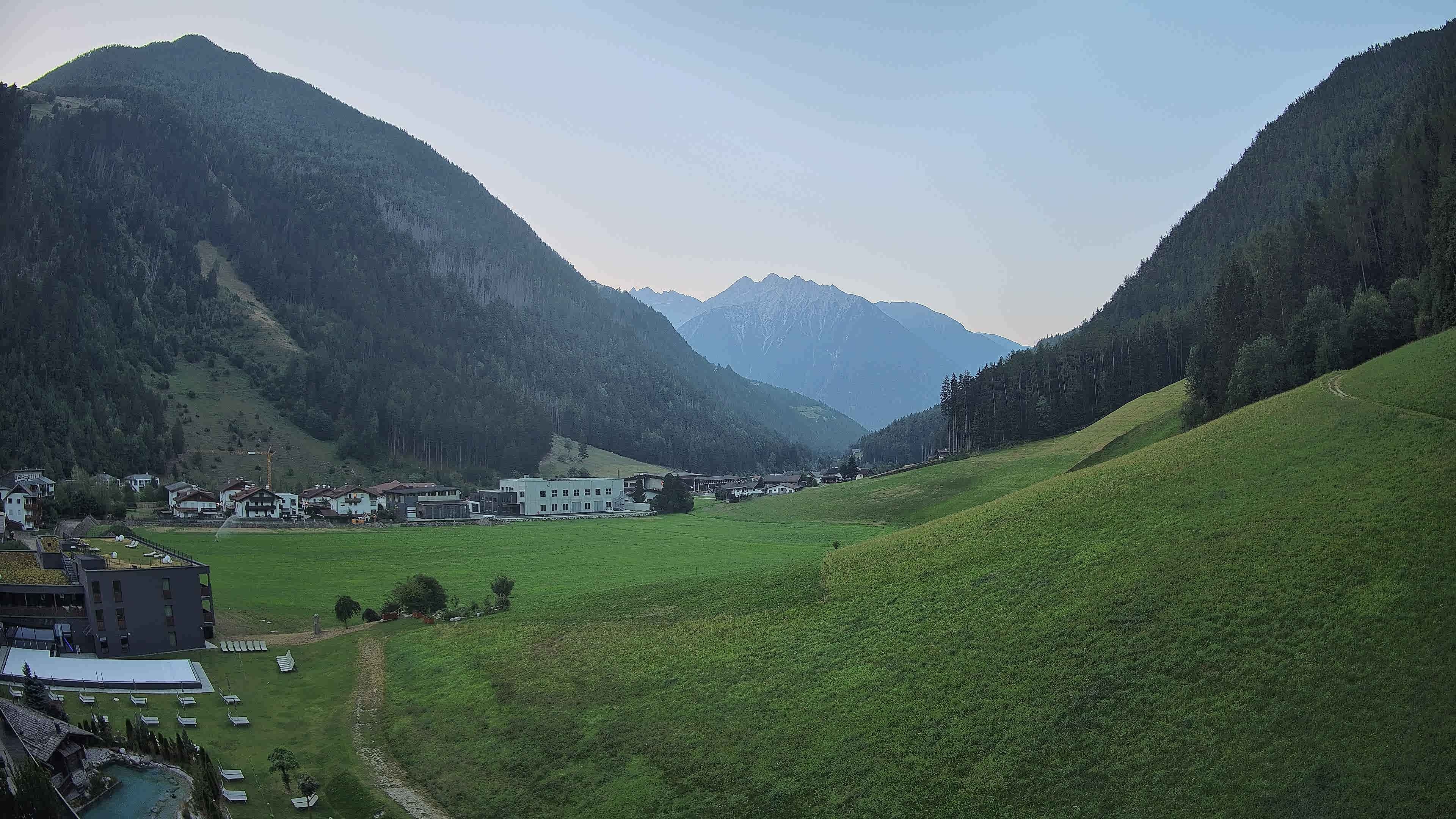 Archiv Foto Webcam Hotel Schwarzenstein/ Tauferer Ahrntal