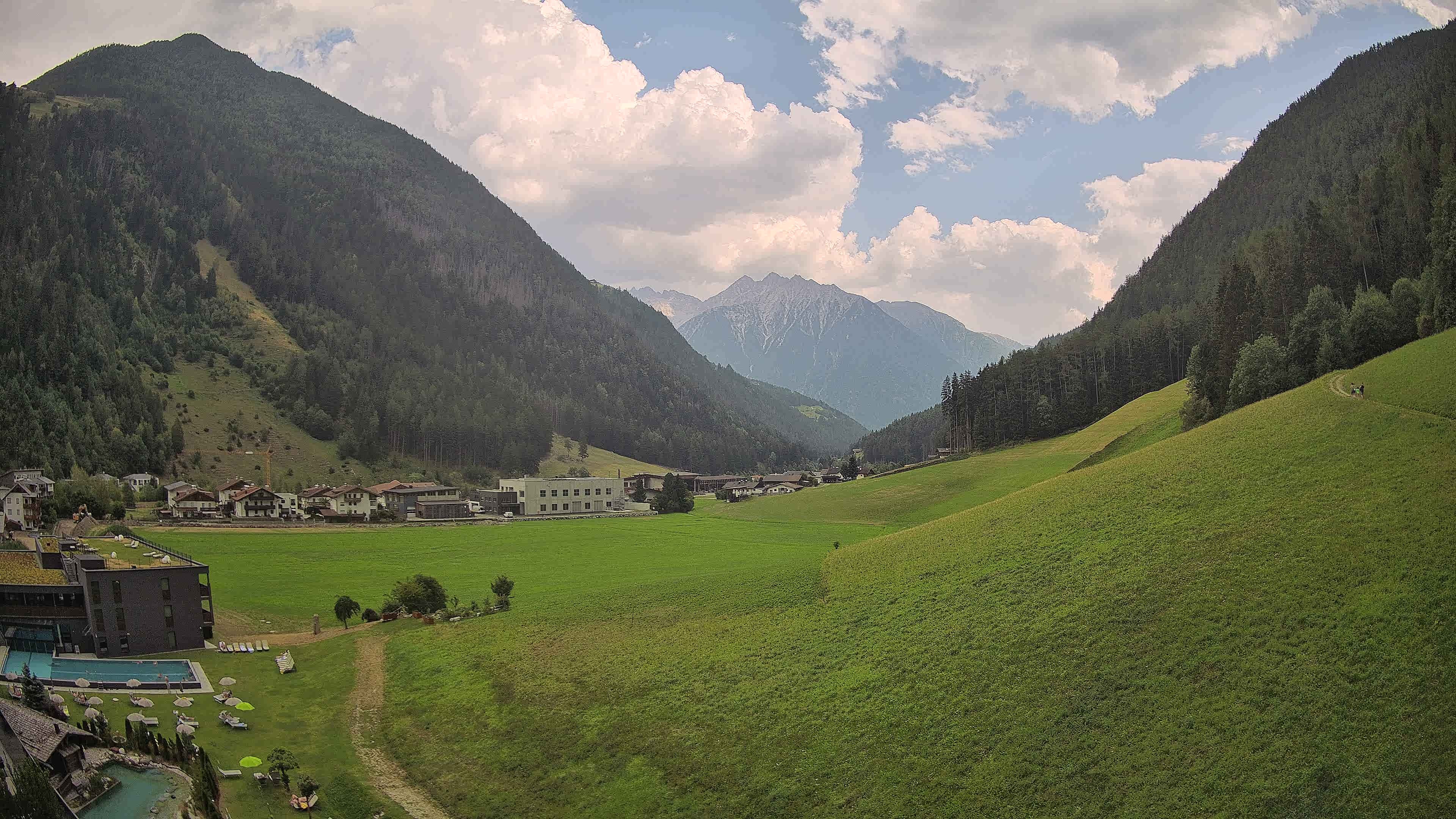 Archiv Foto Webcam Hotel Schwarzenstein/ Tauferer Ahrntal