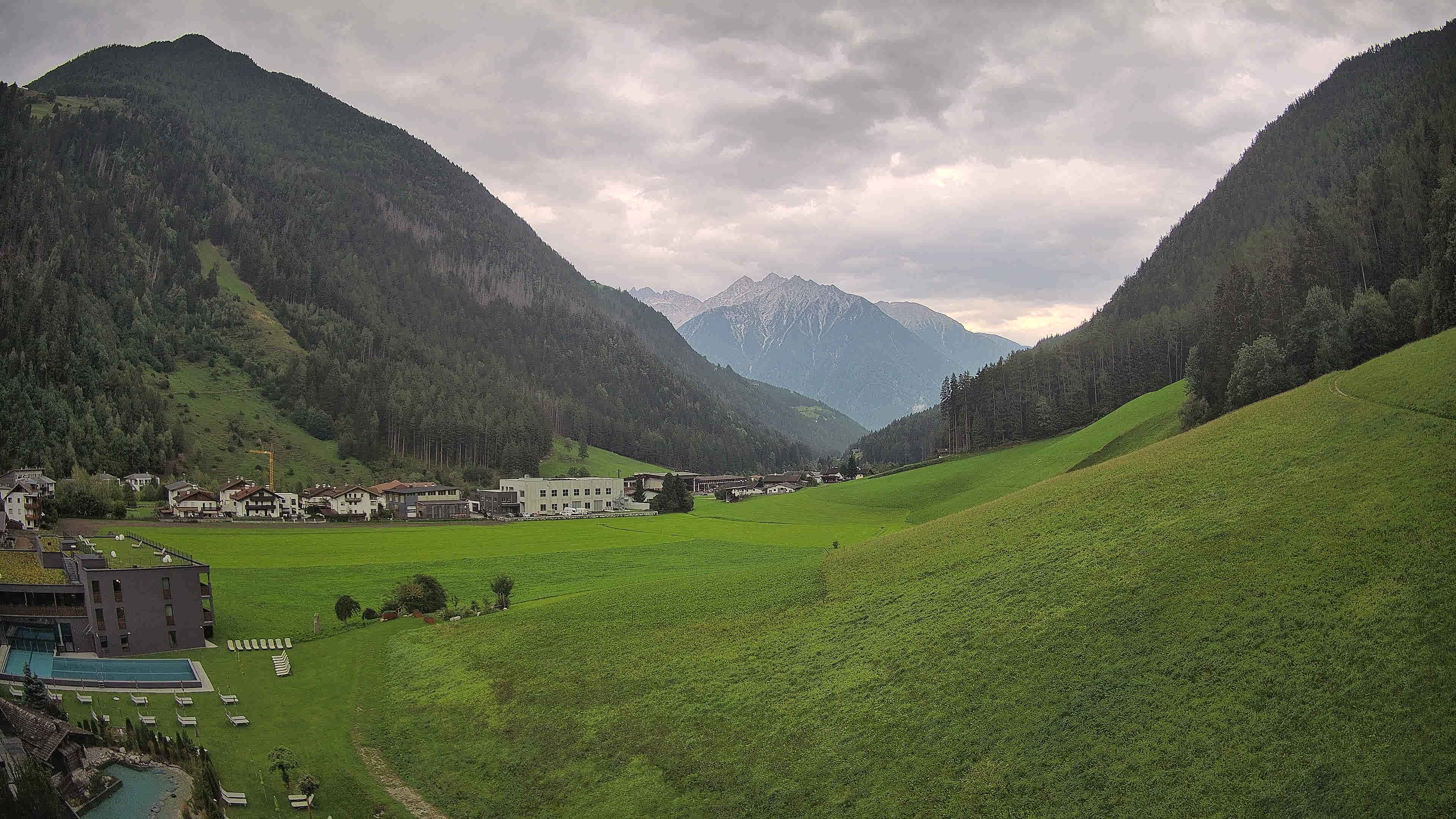 Archiv Foto Webcam Hotel Schwarzenstein/ Tauferer Ahrntal