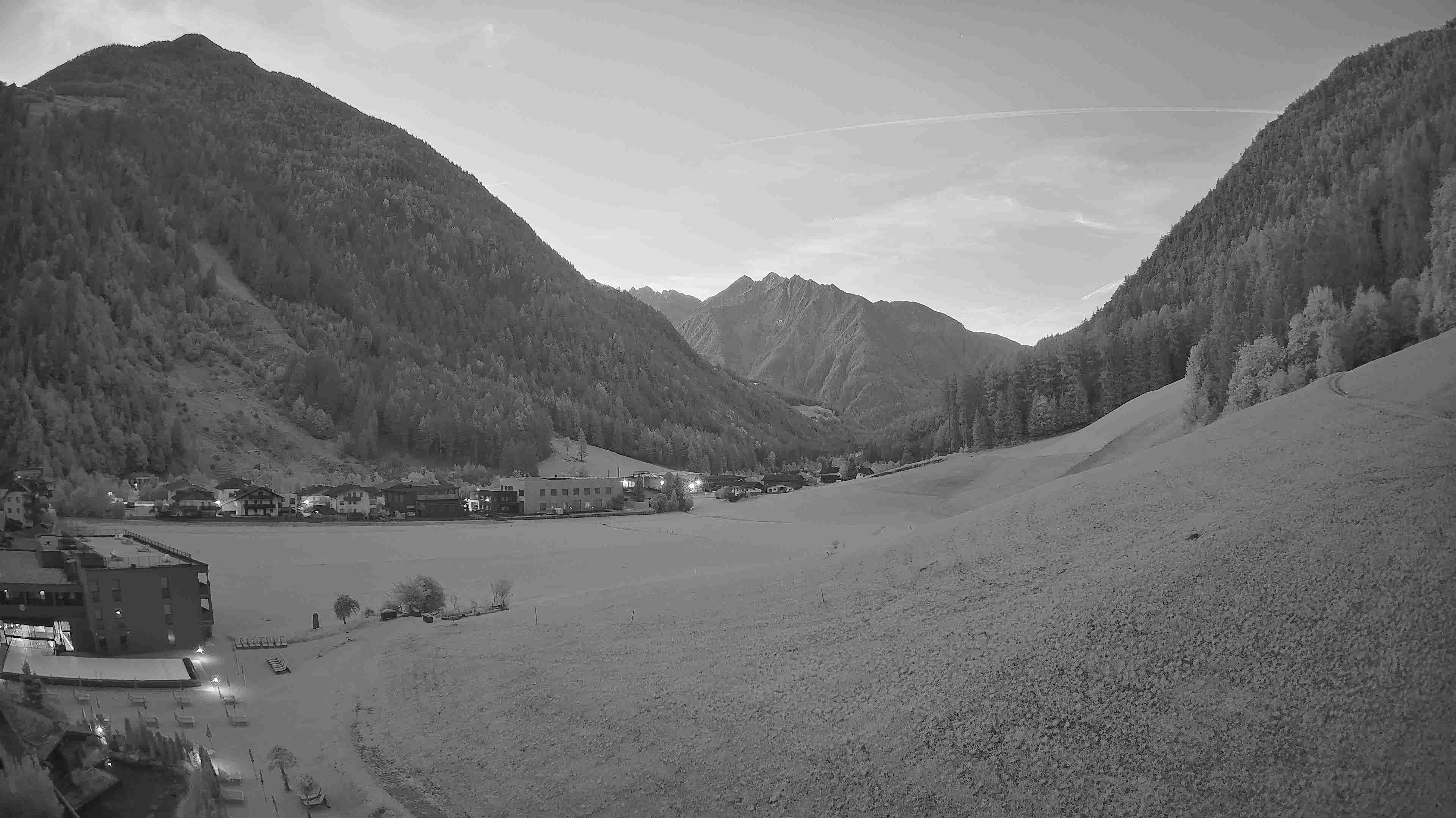 Archiv Foto Webcam Hotel Schwarzenstein/ Tauferer Ahrntal