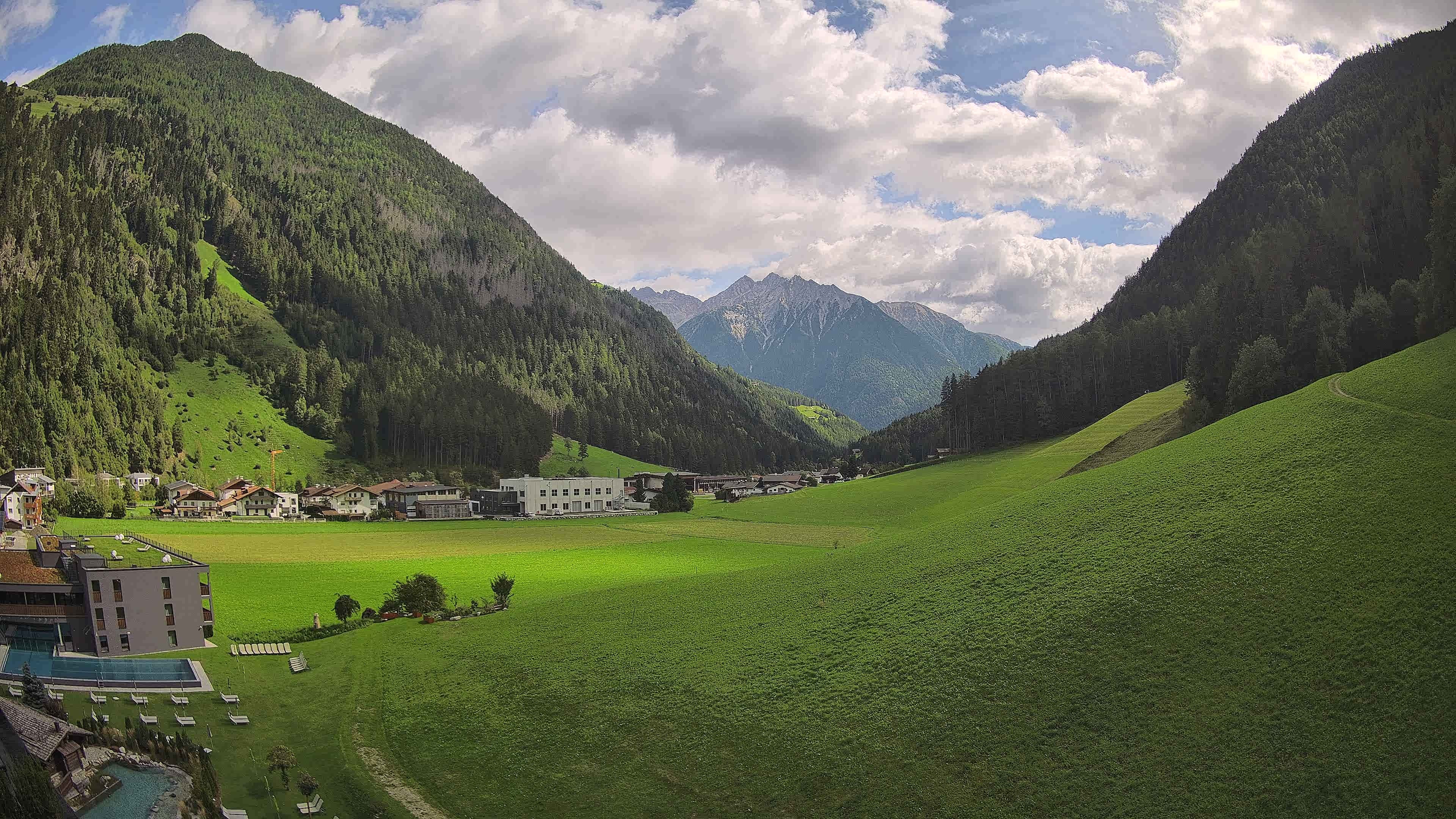 Archiv Foto Webcam Hotel Schwarzenstein/ Tauferer Ahrntal