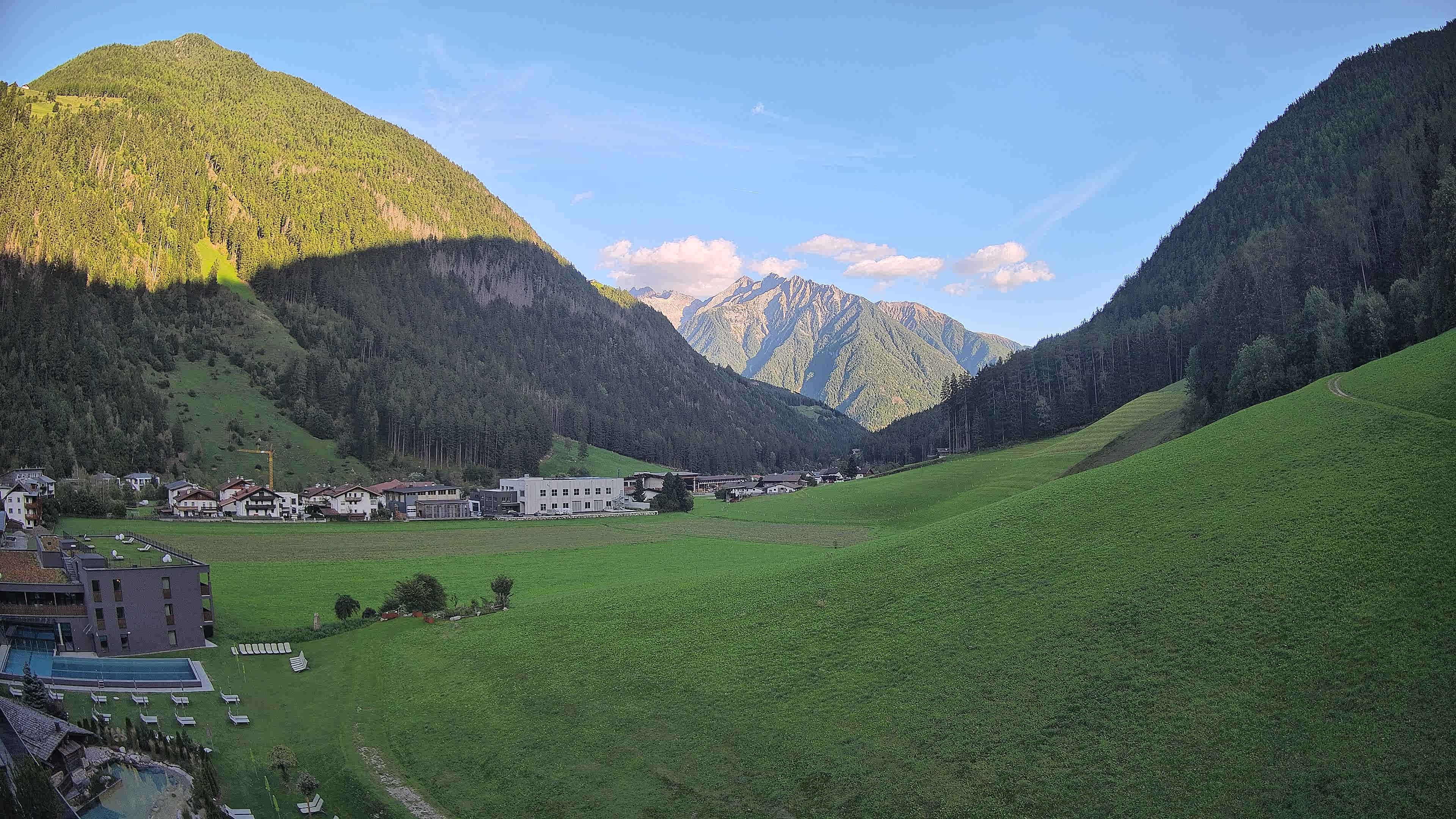 Archiv Foto Webcam Hotel Schwarzenstein/ Tauferer Ahrntal