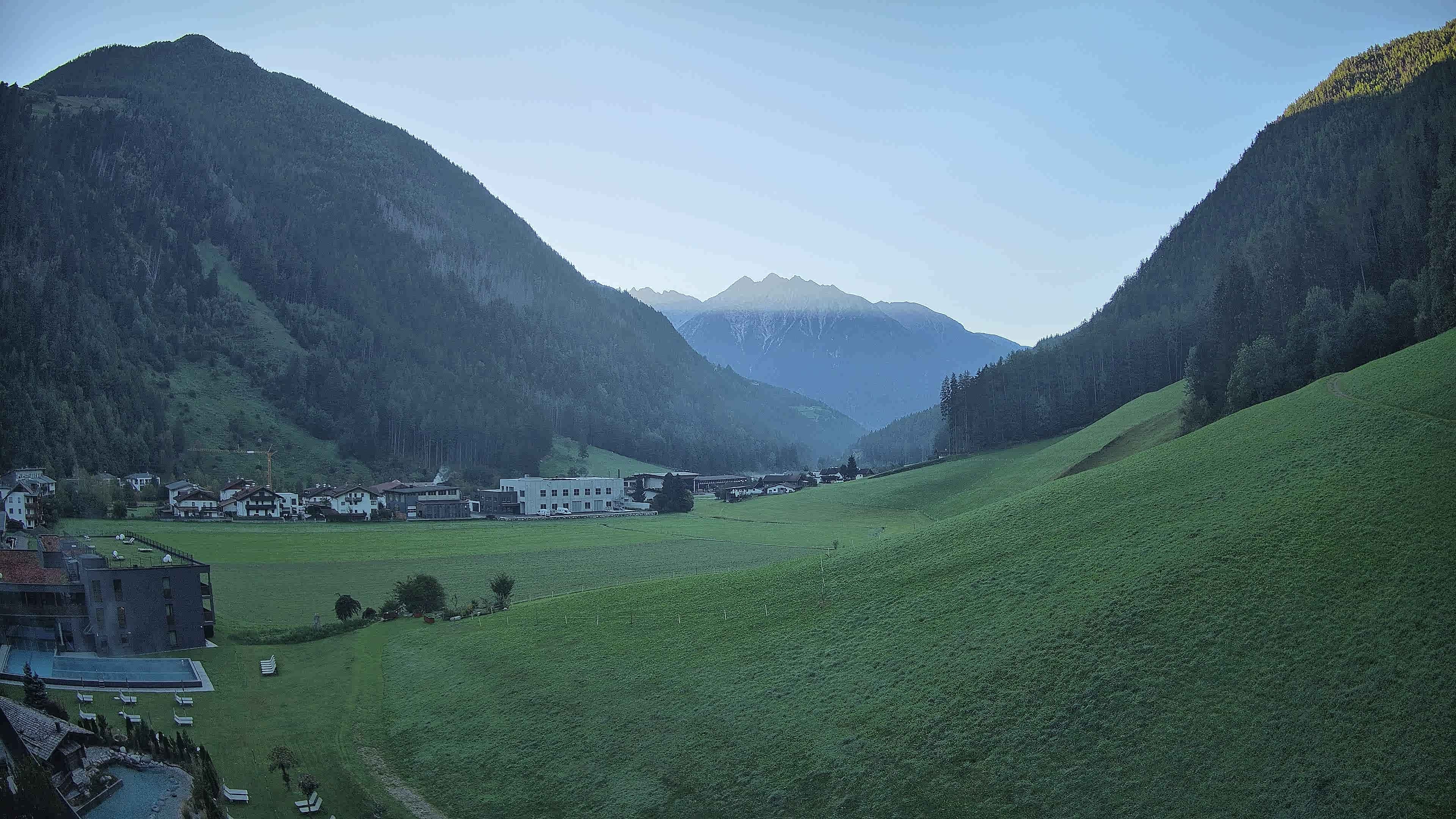 Archiv Foto Webcam Hotel Schwarzenstein/ Tauferer Ahrntal