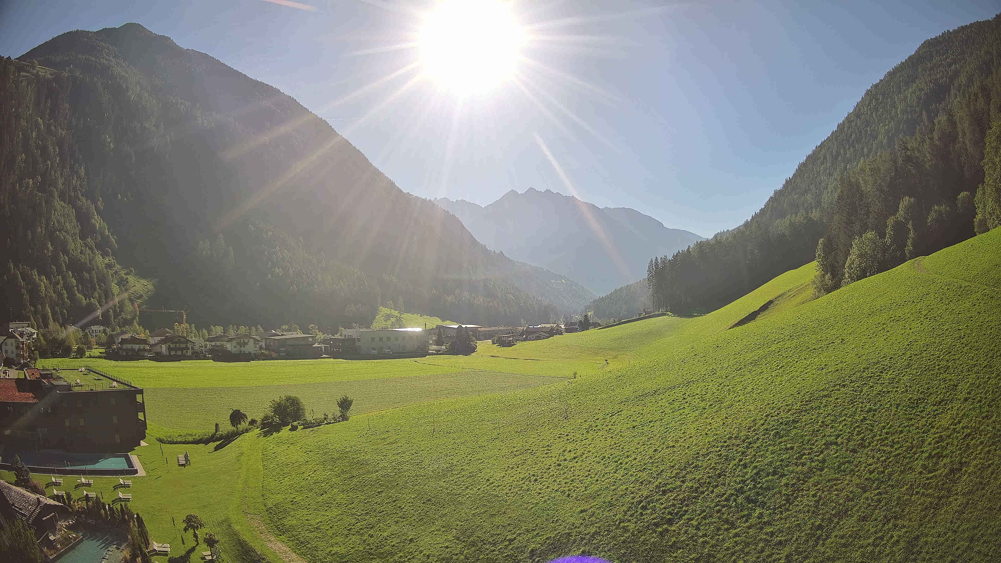 Archiv Foto Webcam Hotel Schwarzenstein/ Tauferer Ahrntal