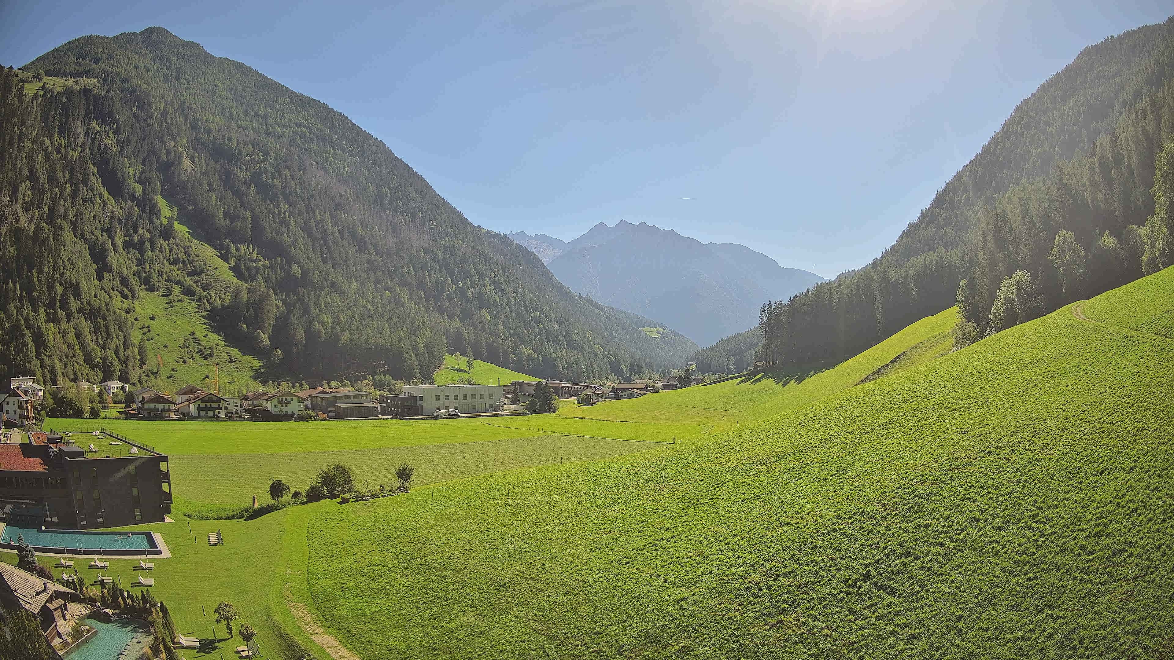 Archiv Foto Webcam Hotel Schwarzenstein/ Tauferer Ahrntal