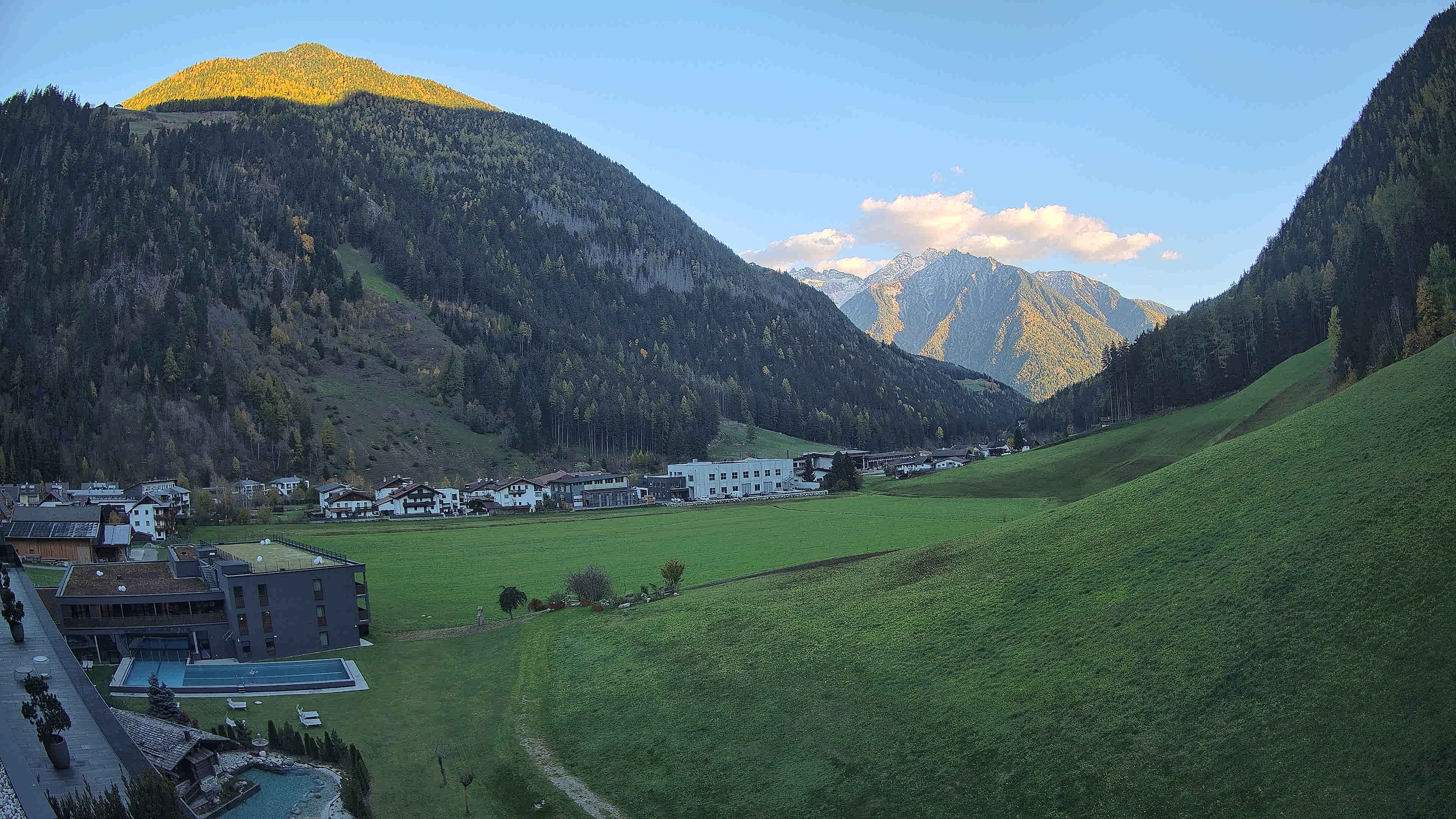Archiv Foto Webcam Hotel Schwarzenstein/ Tauferer Ahrntal