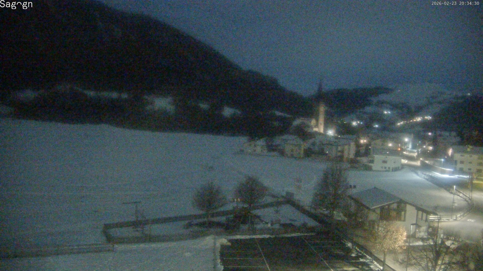 Archived image Webcam Sagogn next to Flims