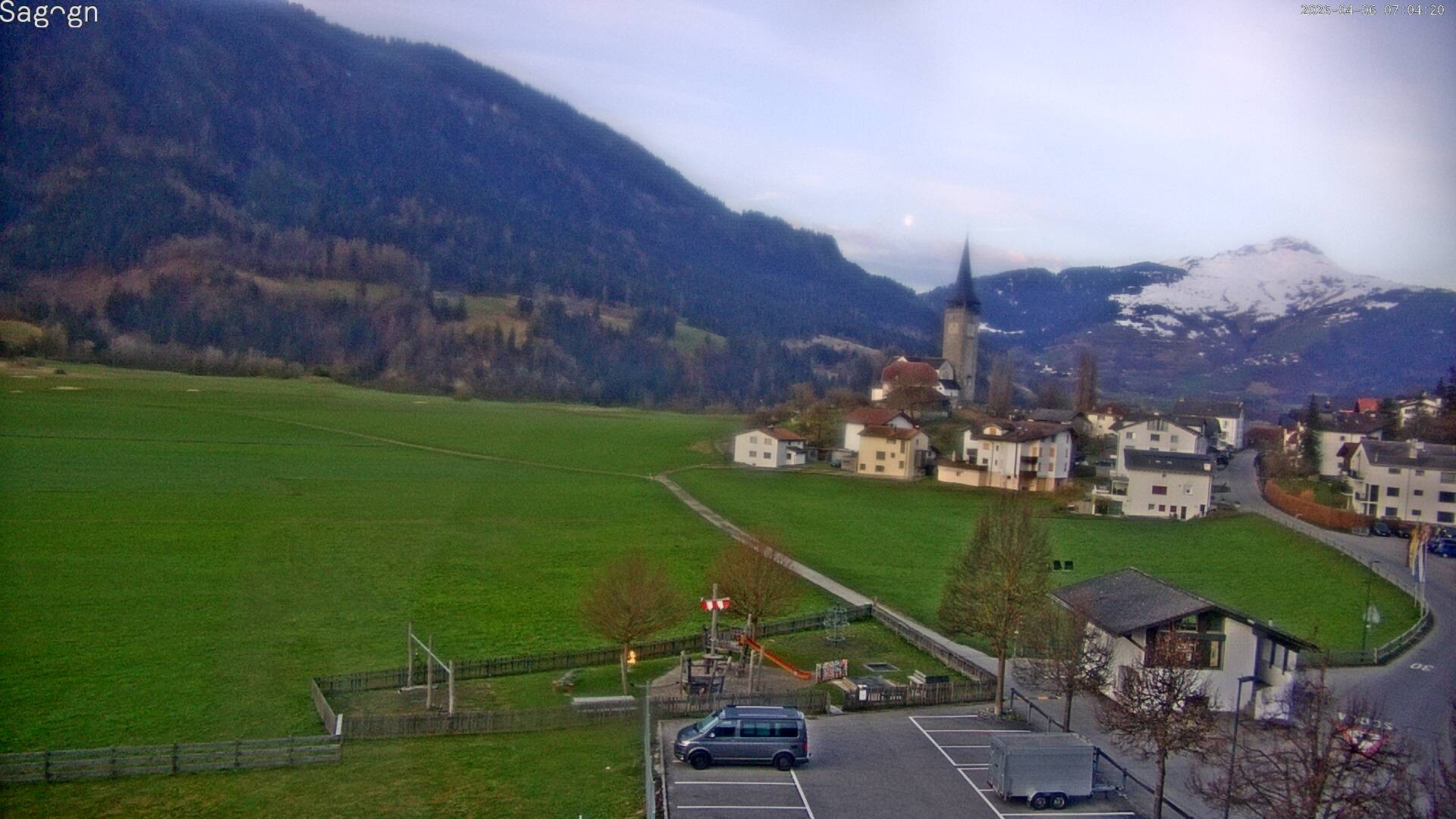Archived image Webcam Sagogn next to Flims
