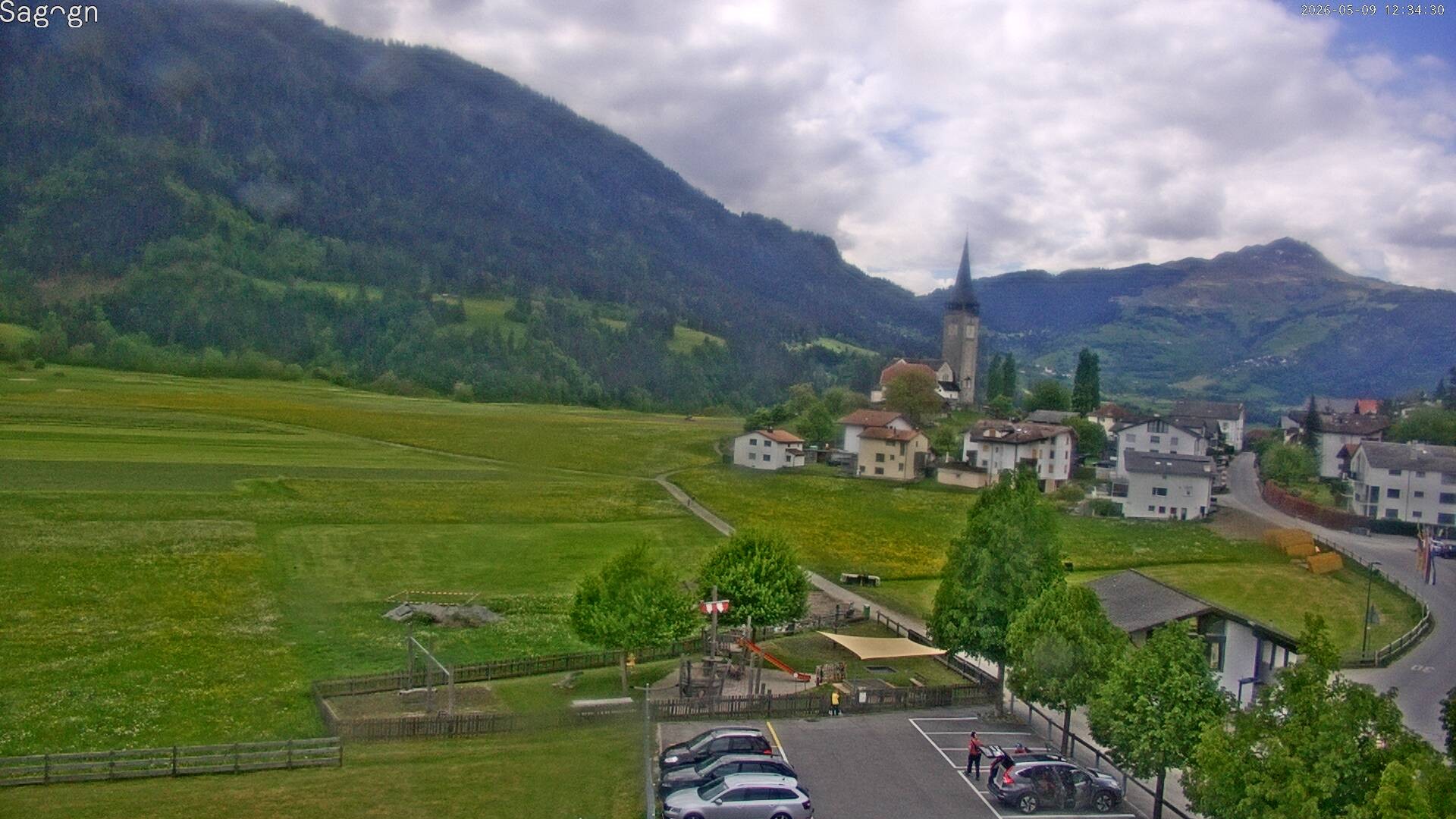 Archived image Webcam Sagogn next to Flims
