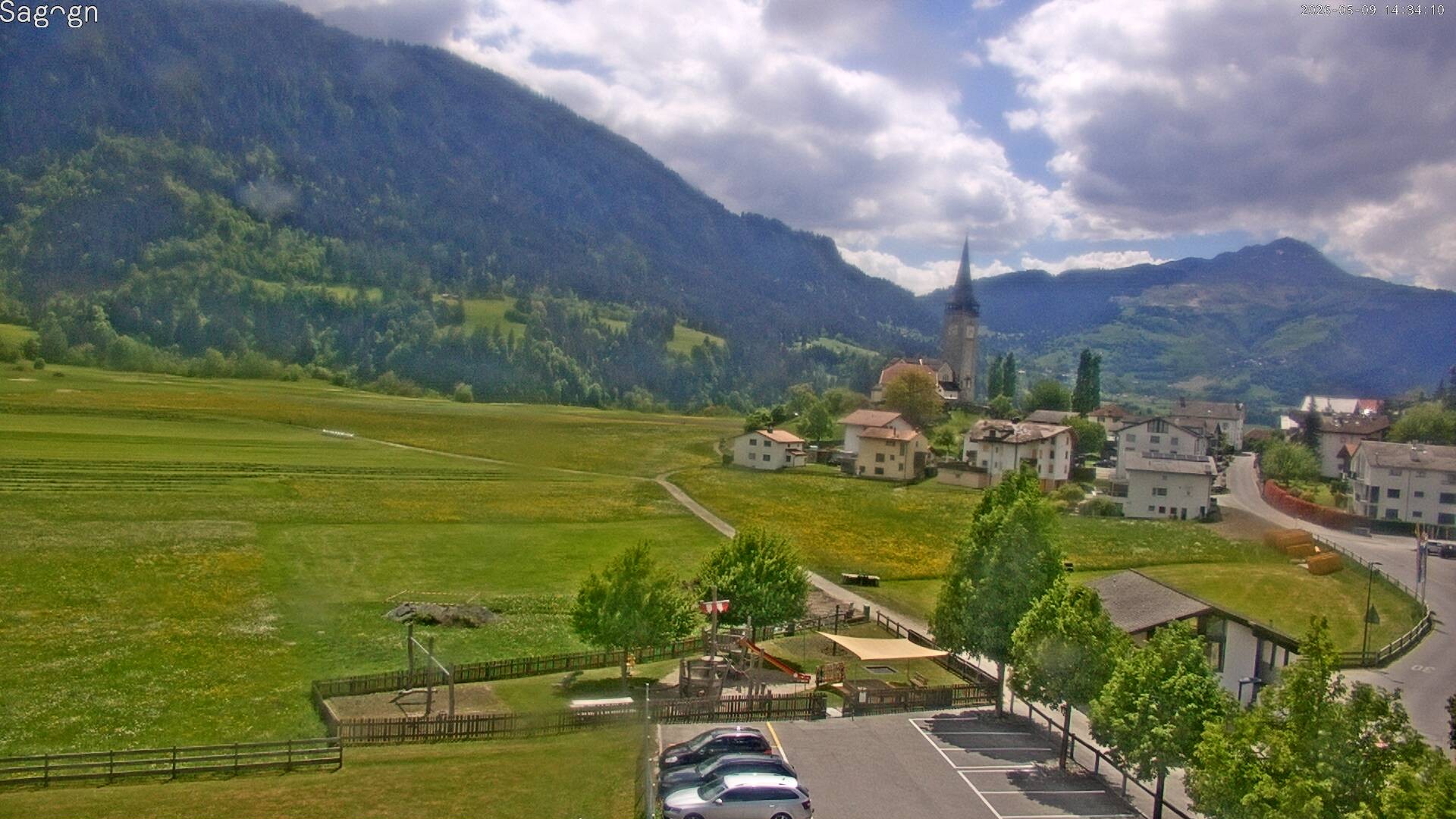 Archived image Webcam Sagogn next to Flims