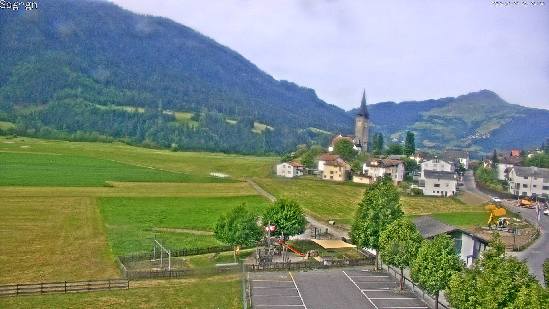Archived image Webcam Sagogn next to Flims