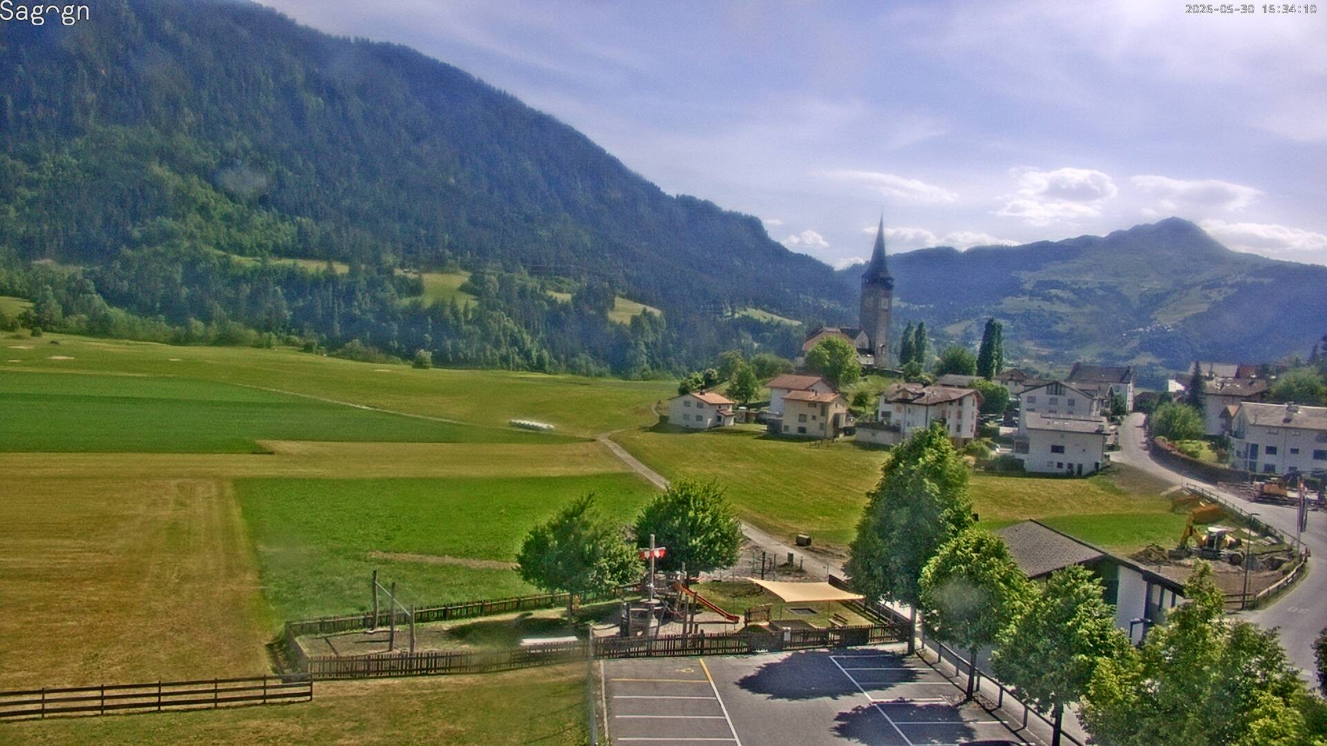 Archived image Webcam Sagogn next to Flims