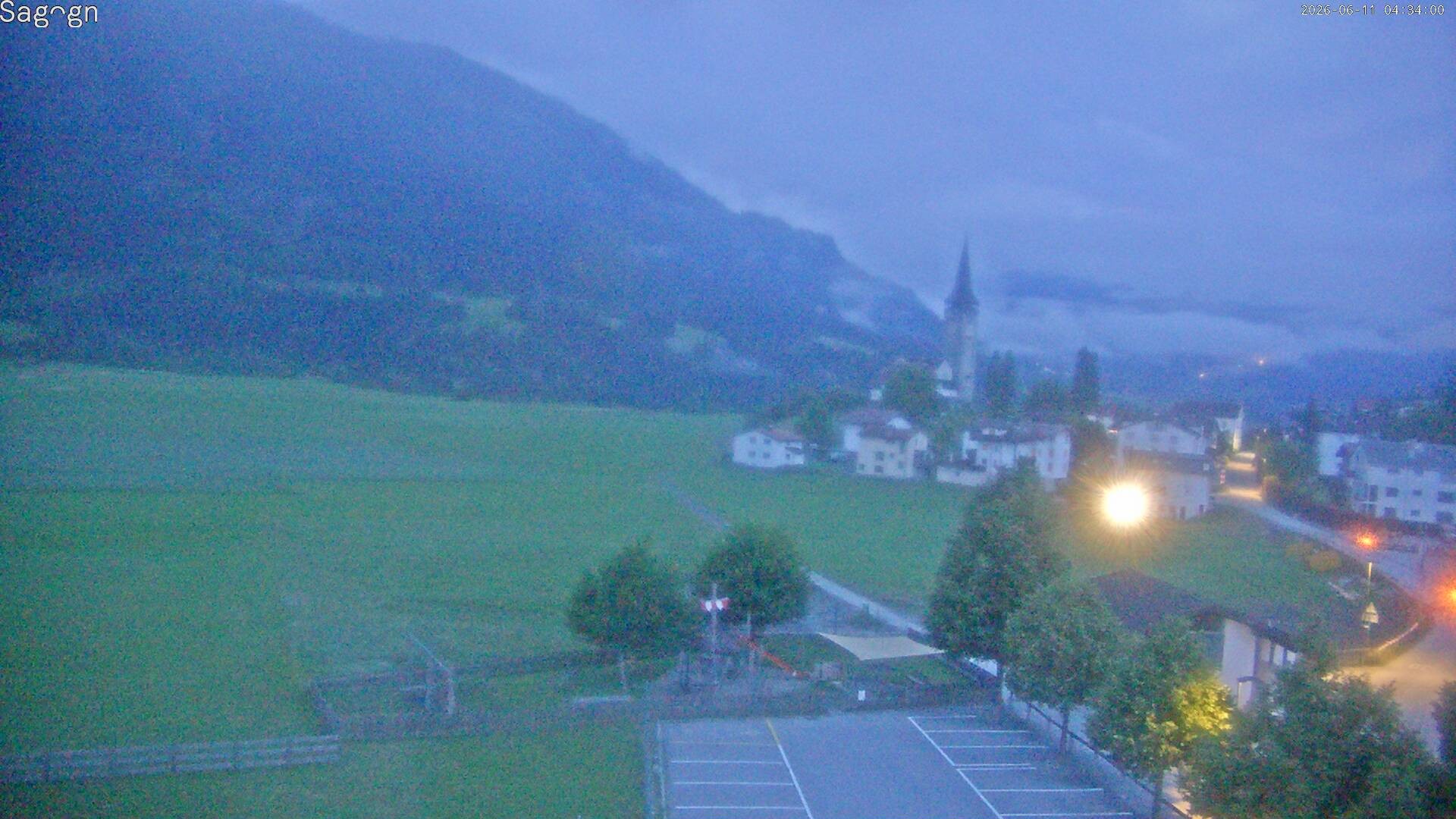 Archived image Webcam Sagogn next to Flims