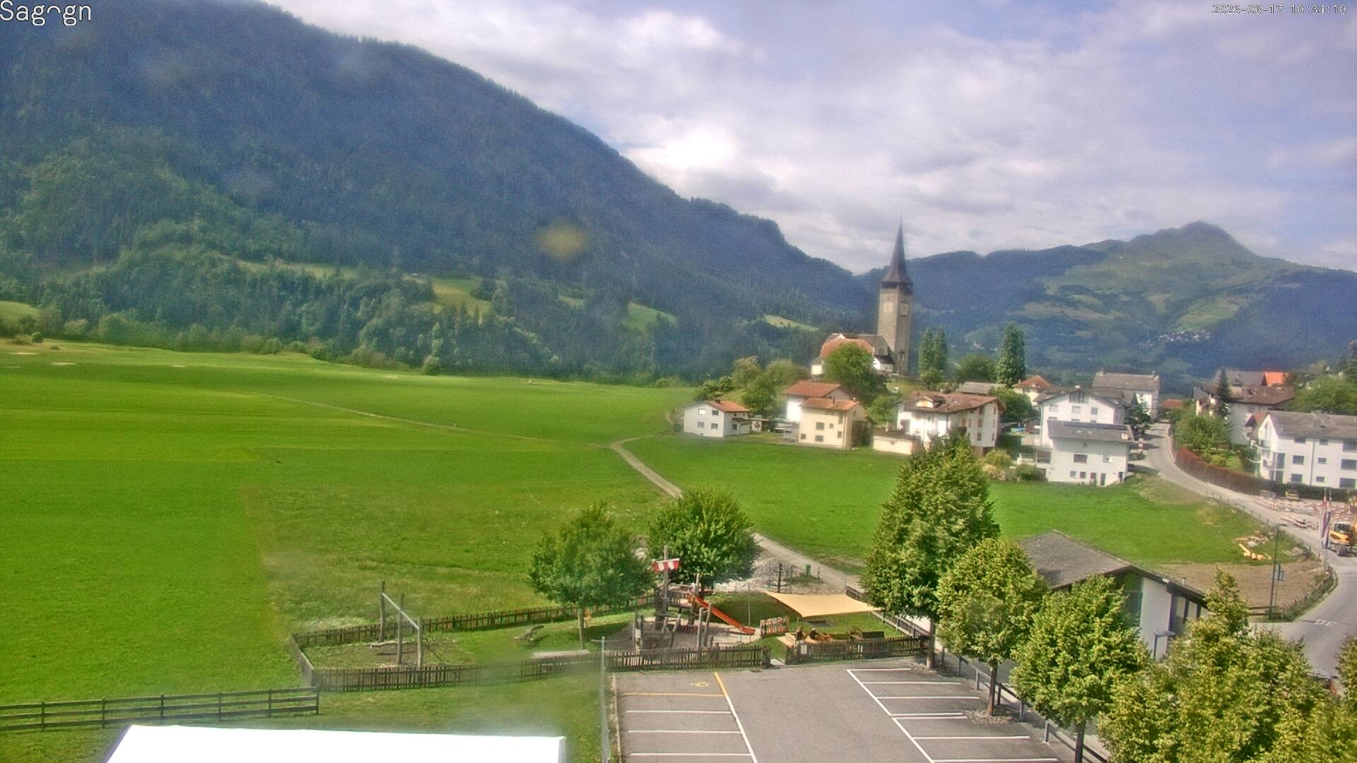 Archived image Webcam Sagogn next to Flims