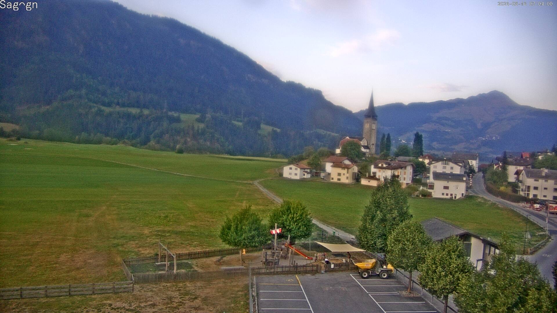 Archived image Webcam Sagogn next to Flims