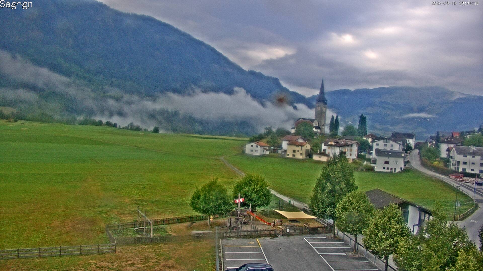 Archived image Webcam Sagogn next to Flims