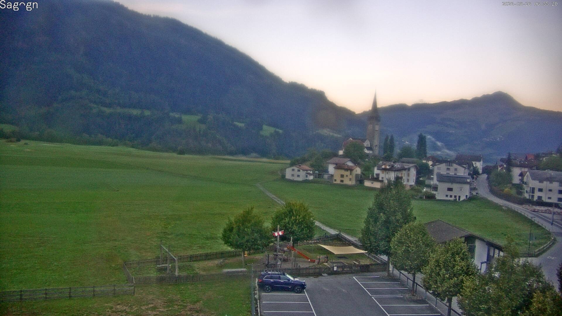 Archived image Webcam Sagogn next to Flims