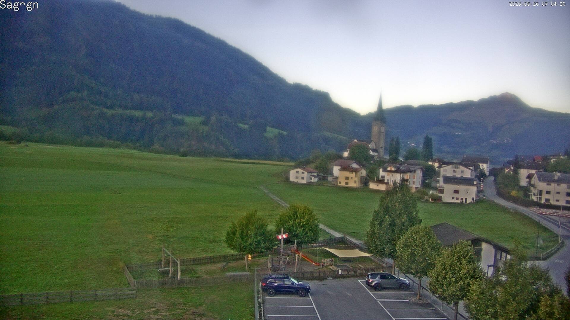 Archived image Webcam Sagogn next to Flims
