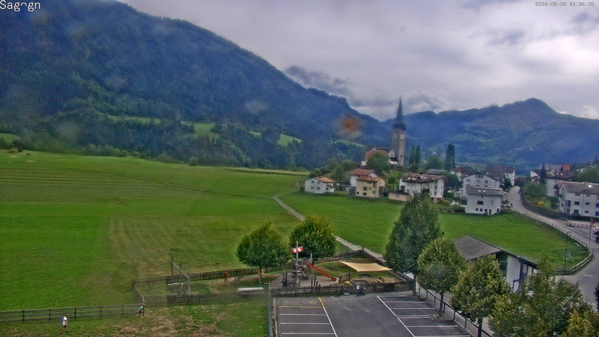 Archived image Webcam Sagogn next to Flims