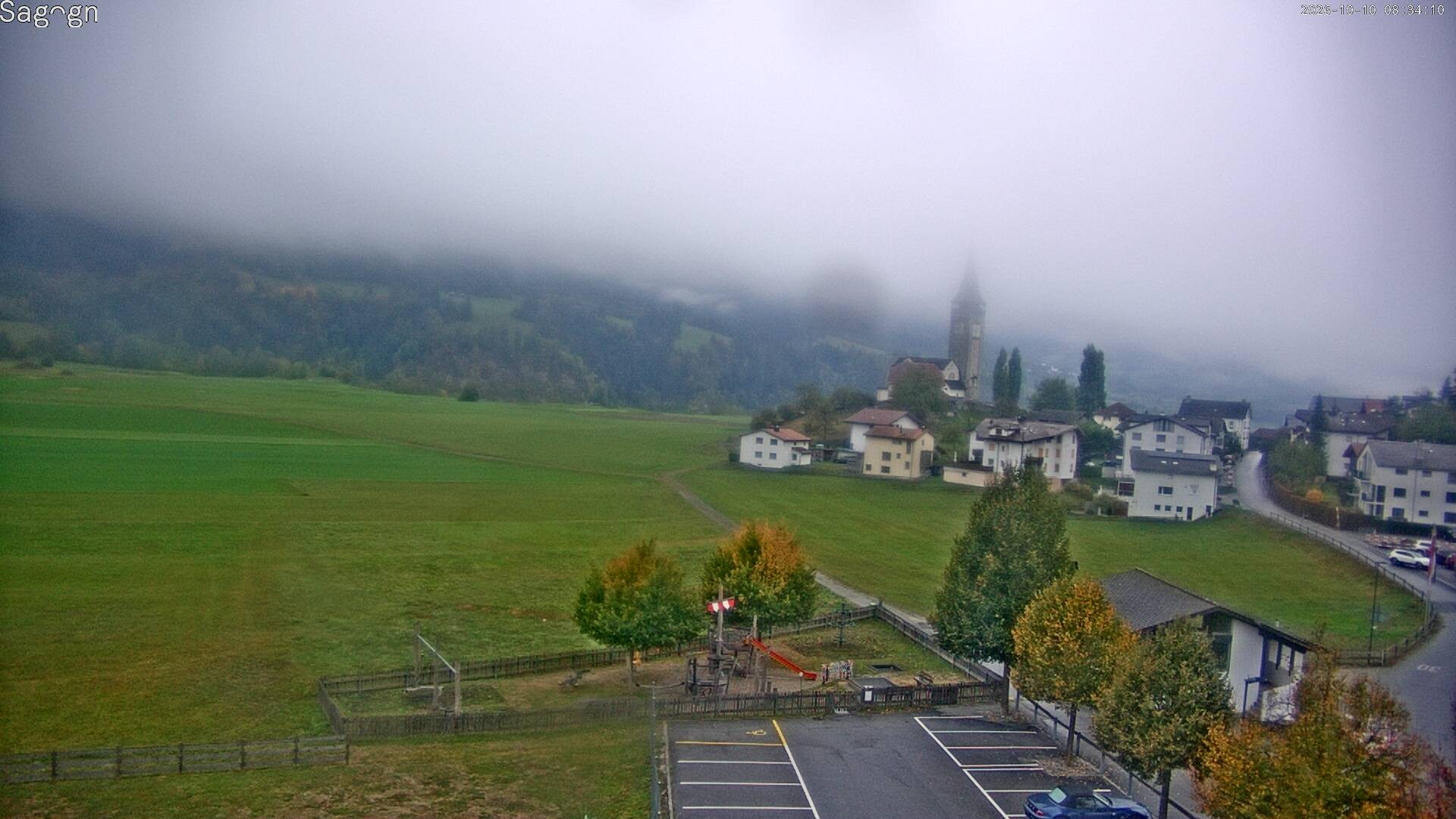 Archived image Webcam Sagogn next to Flims