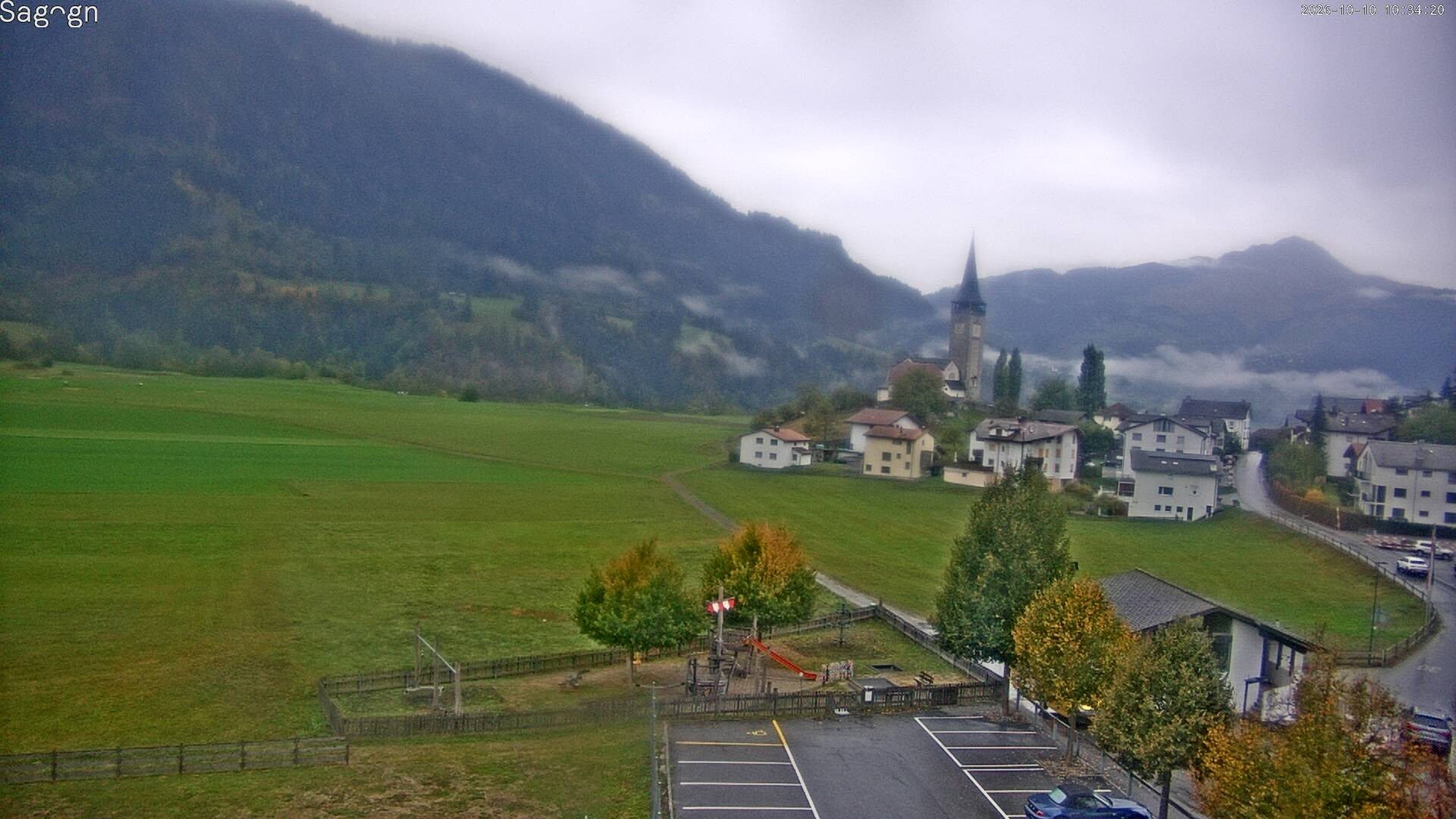 Archived image Webcam Sagogn next to Flims