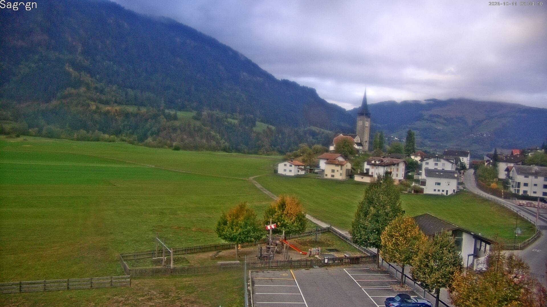 Archived image Webcam Sagogn next to Flims
