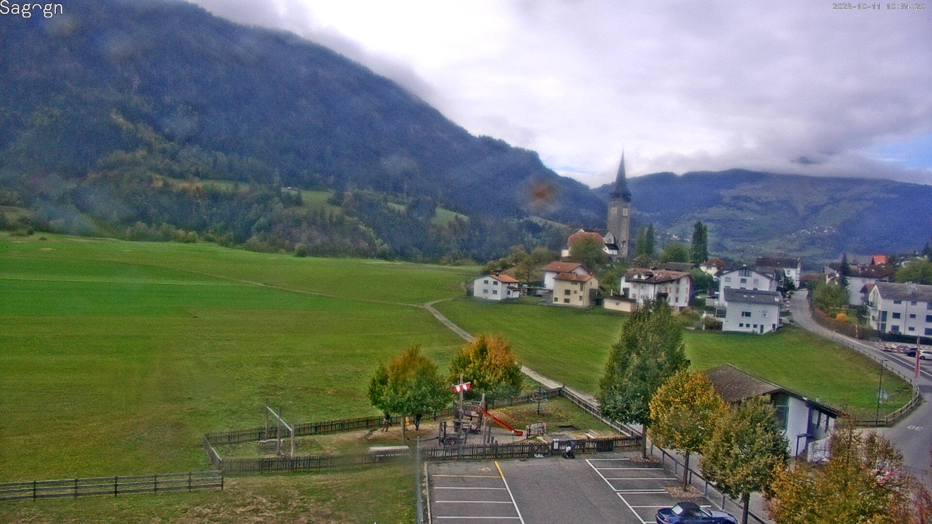 Archived image Webcam Sagogn next to Flims