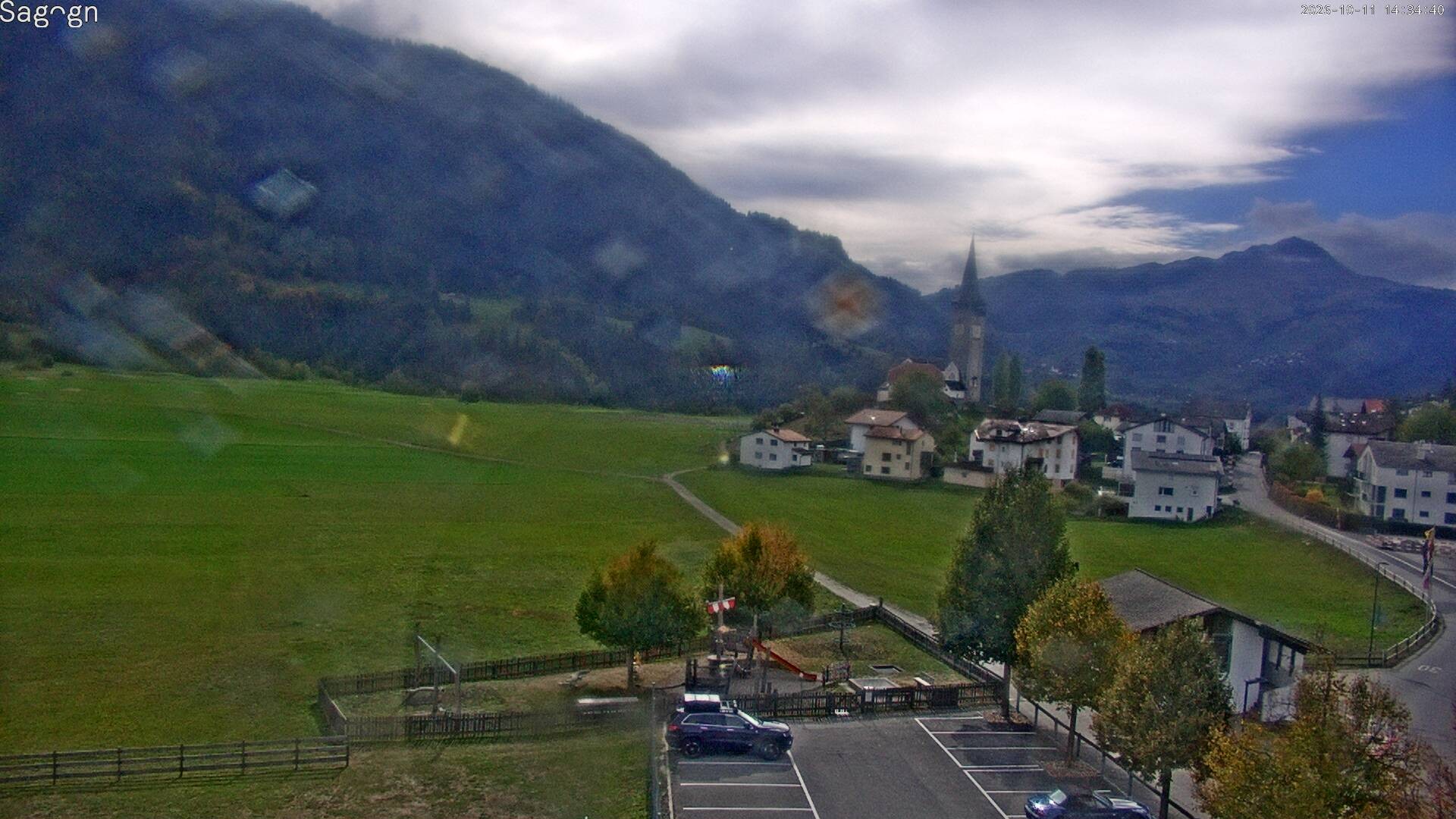 Archived image Webcam Sagogn next to Flims